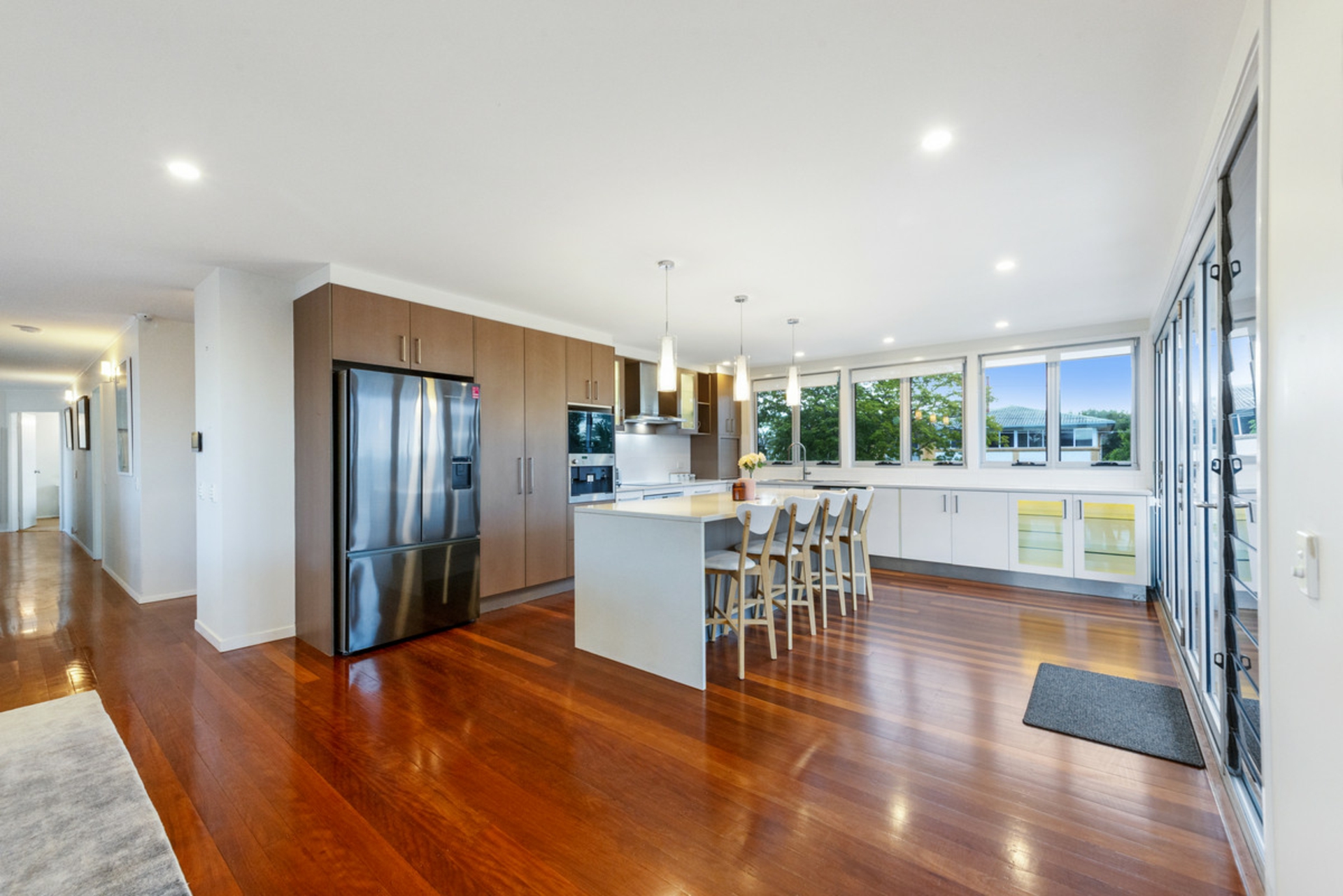 118 Wilgarning Street — photo 4 of 13