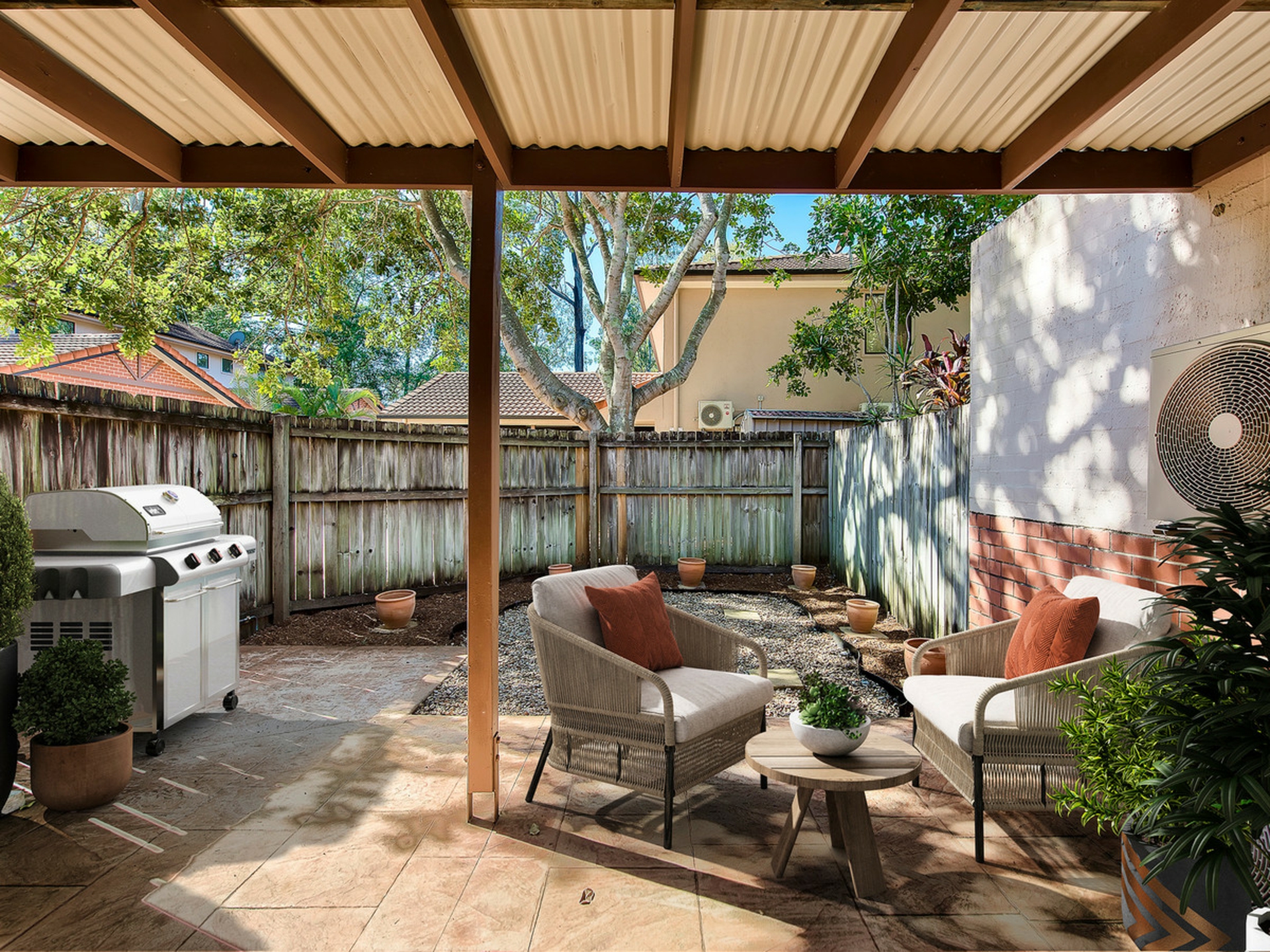 30/128 Queens Road — photo from LJ Hooker Stafford