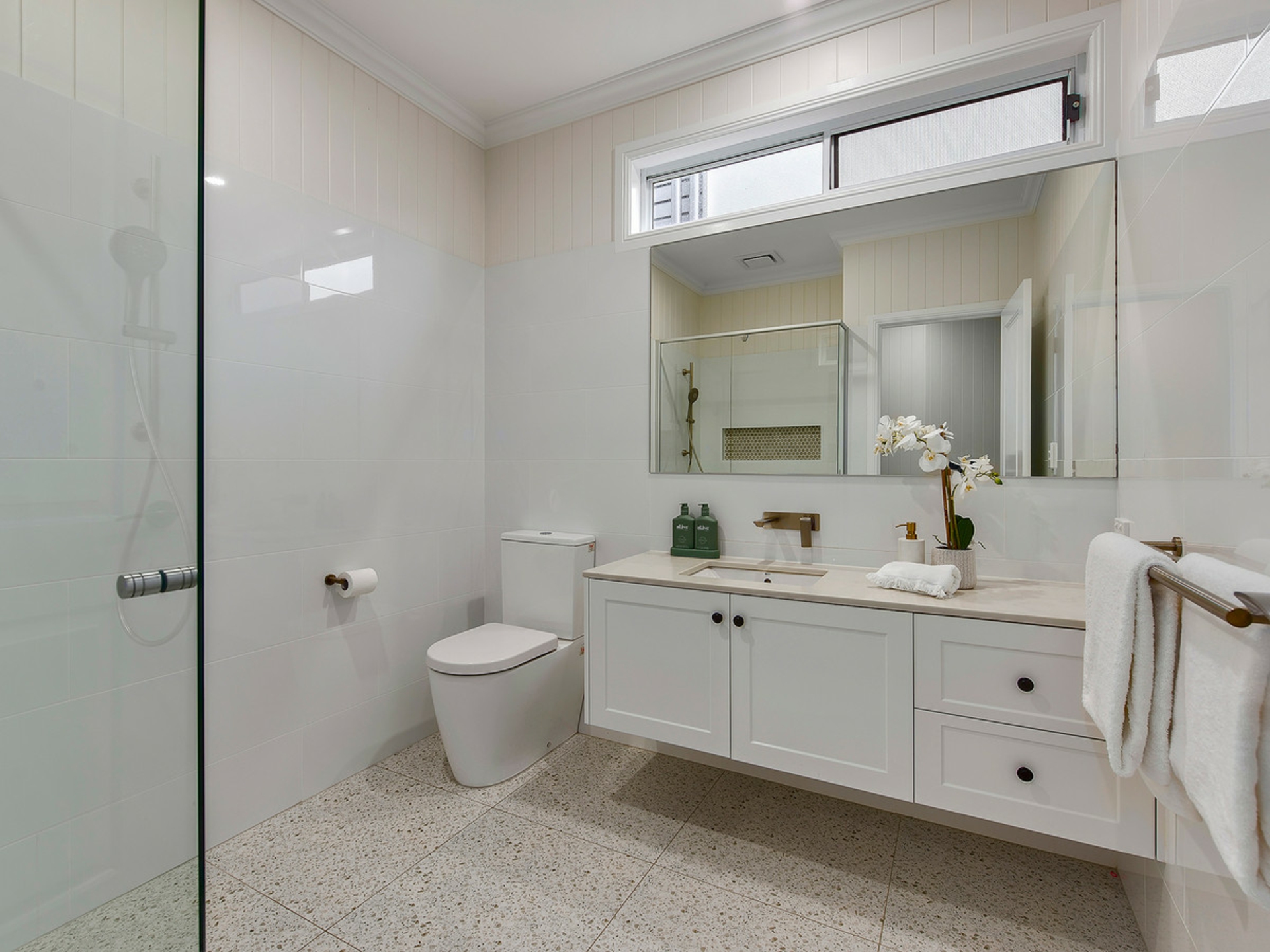 46 Saint Vincent Street — photo 16 of 16