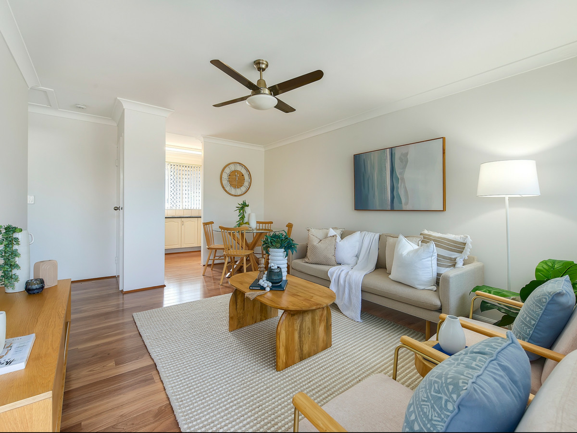 3/654 South Pine Road — photo 3 of 9