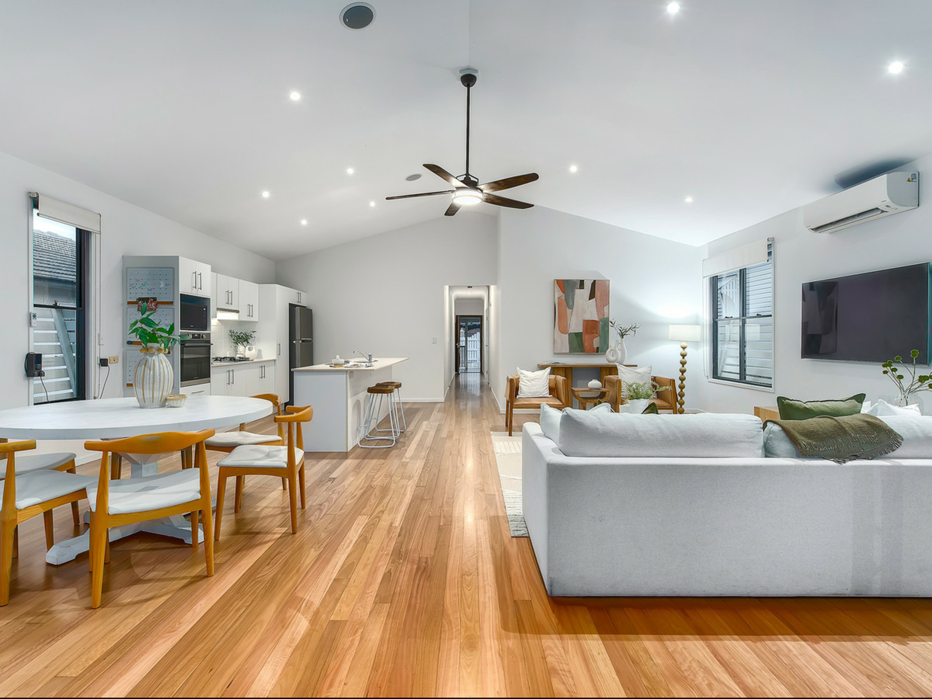 7 Crowther Street — photo 8 of 20