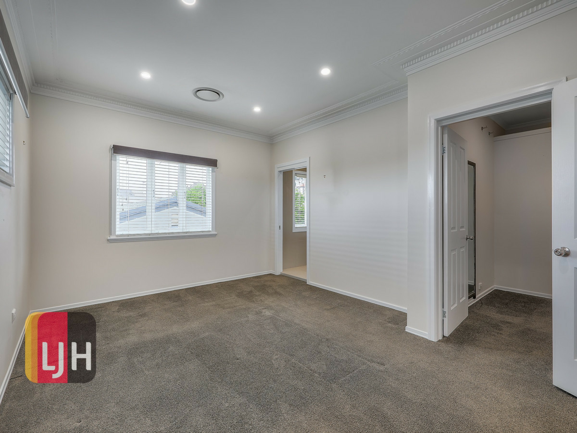 16 Goorama Street — photo 4 of 16