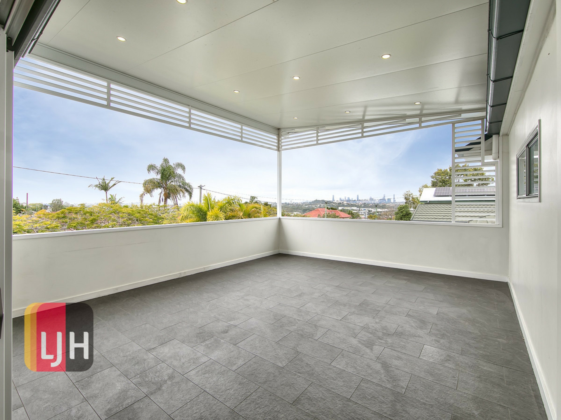 16 Goorama Street — photo 11 of 16