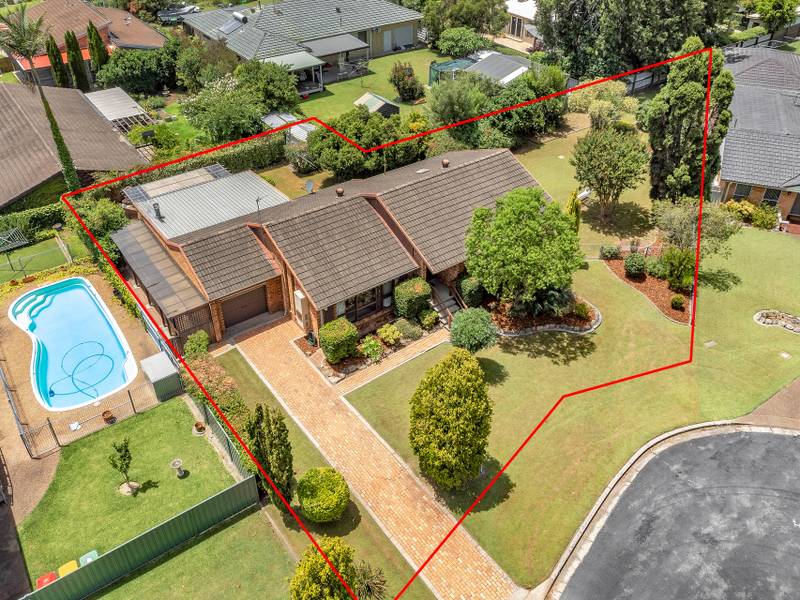 8 Thurlow Close, BOLWARRA