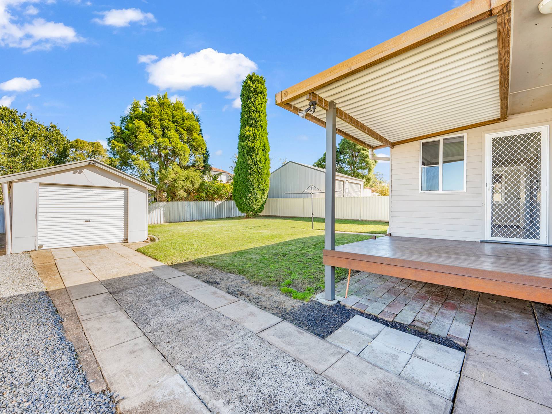 18 Neville Street, RUTHERFORD
