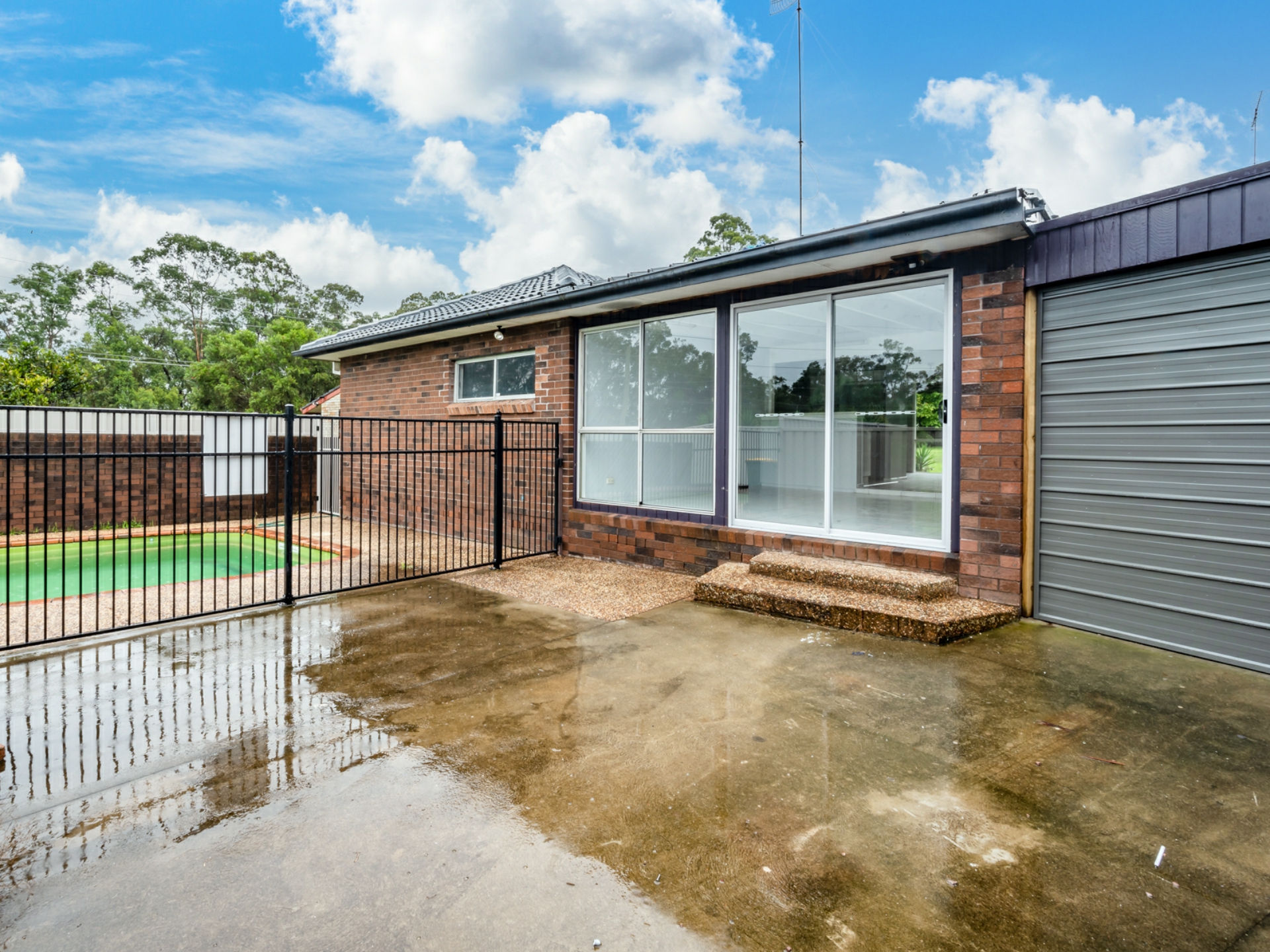 4 Woolley Close, Thornton