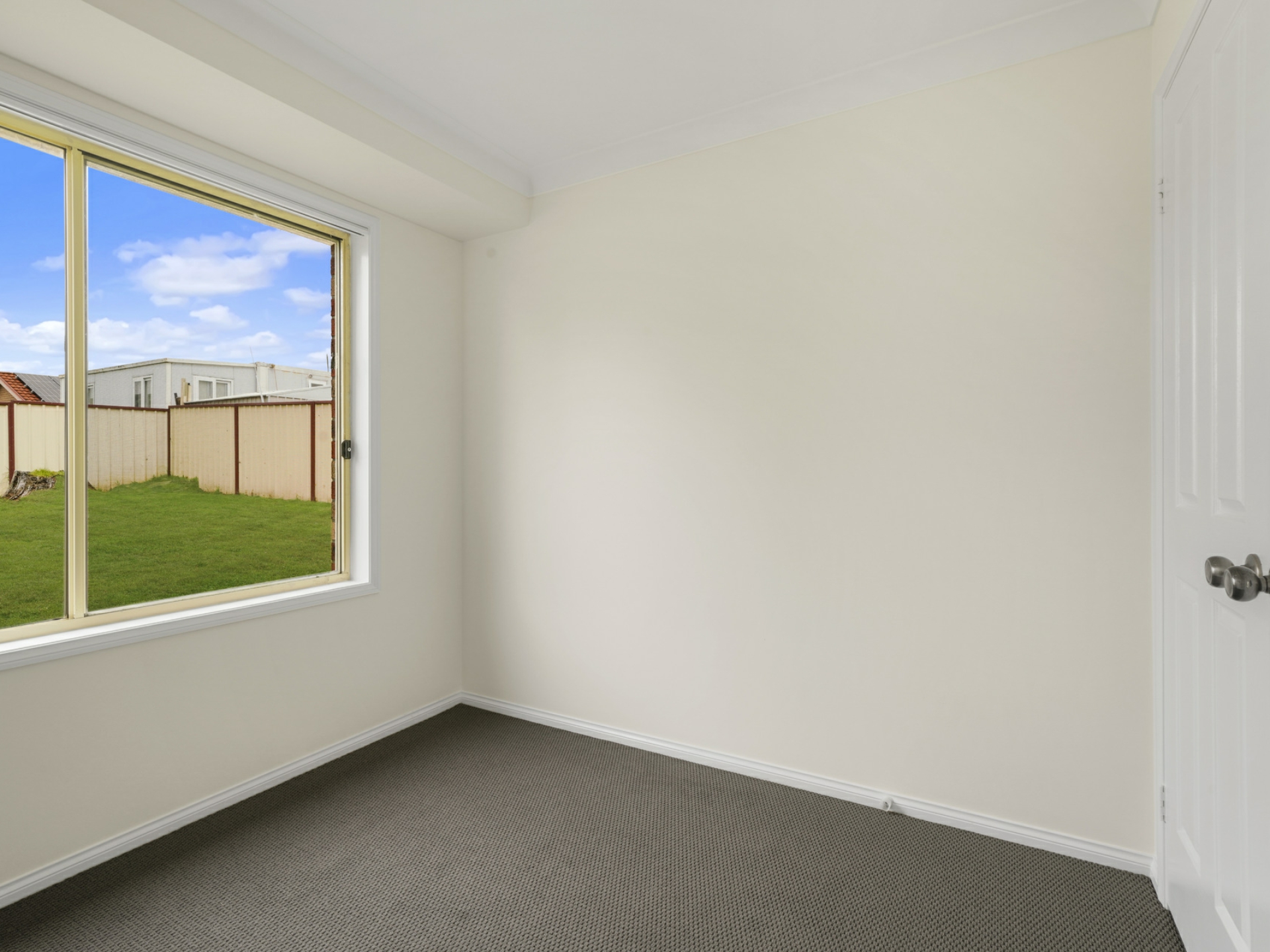 21 Coburn Circuit, METFORD