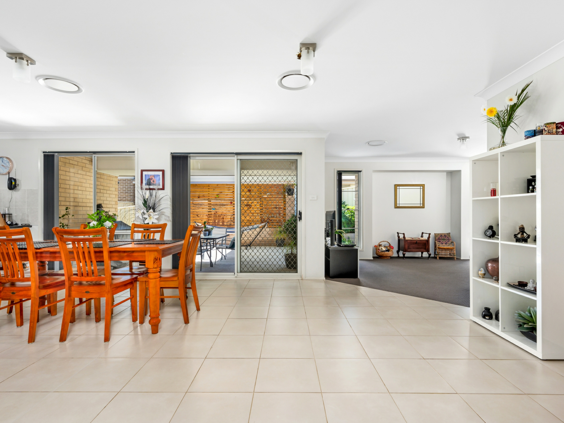 73 Clayton Crescent, RUTHERFORD