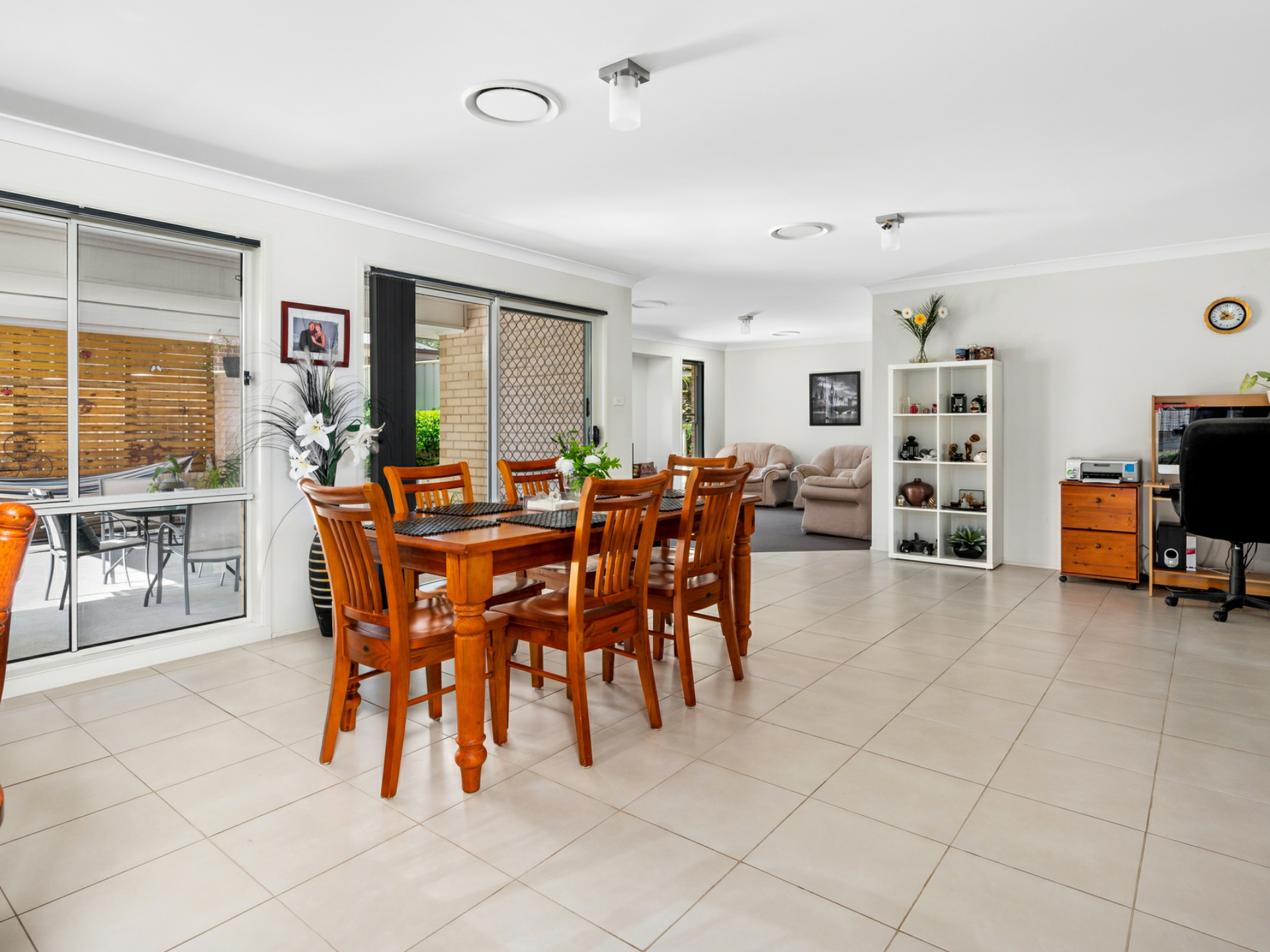 73 Clayton Crescent, RUTHERFORD