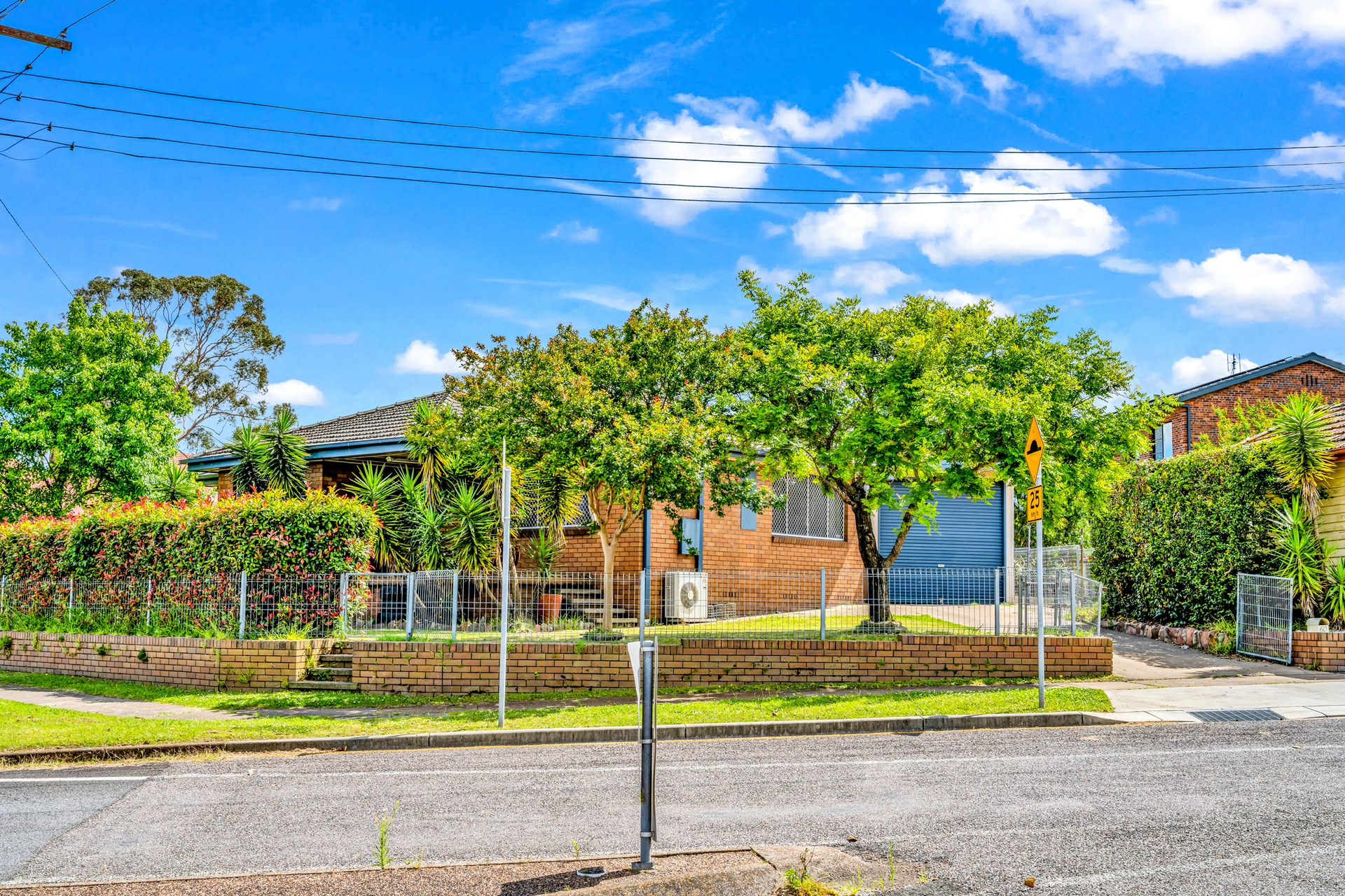 60 New England Highway, Maitland
