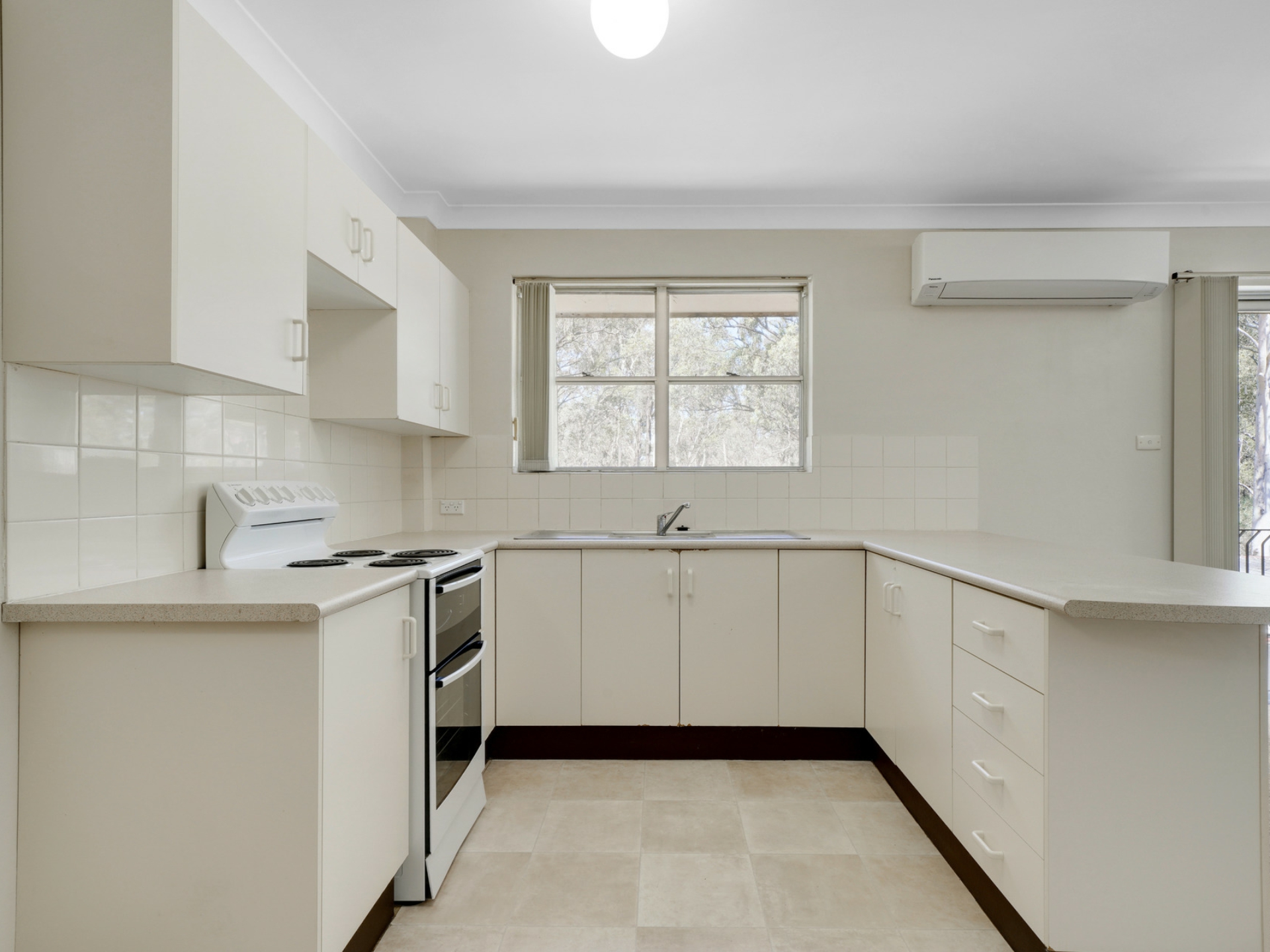 2/19 Blackett Close, EAST MAITLAND