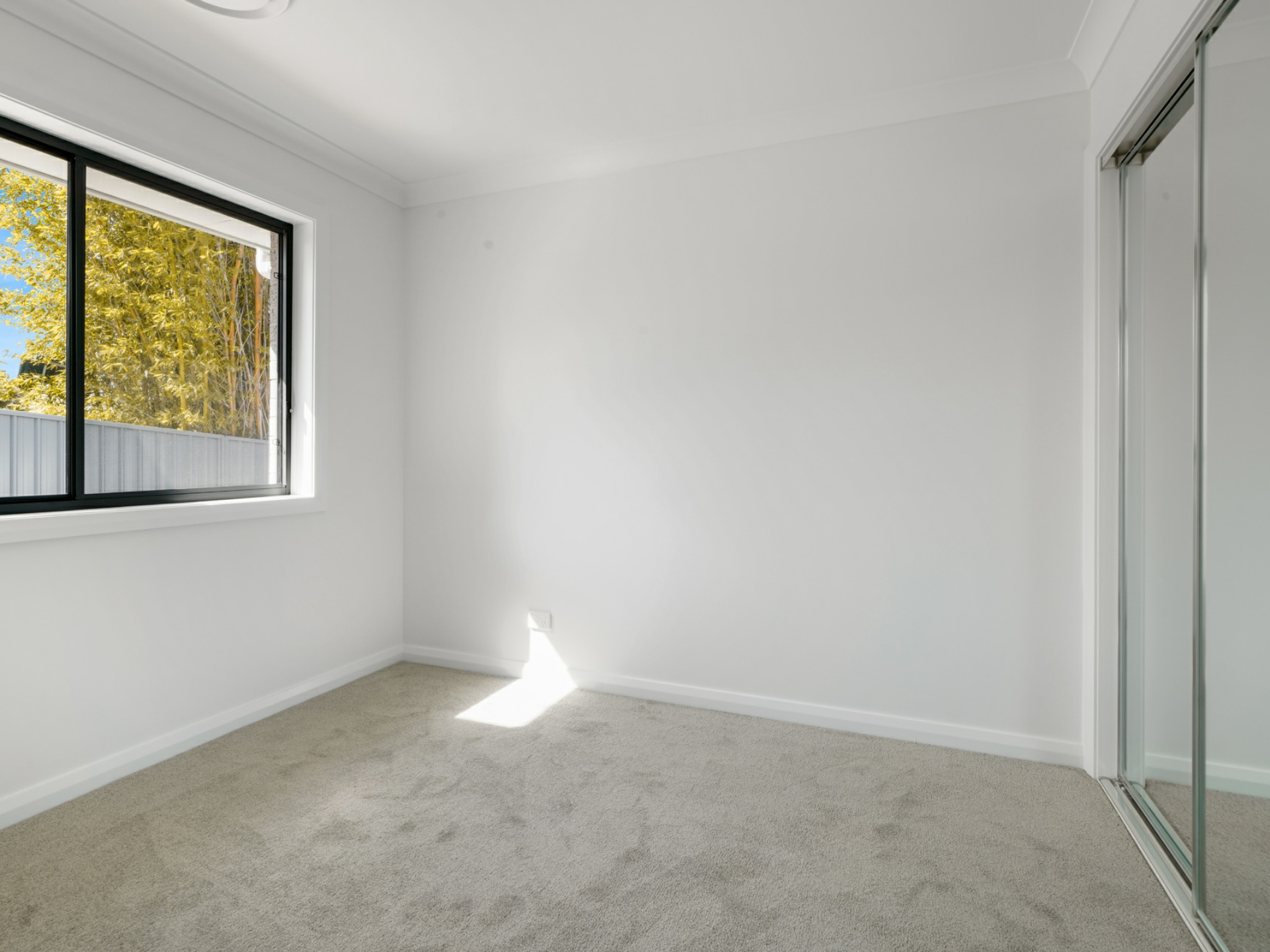 1/19a Raymond Terrace Road, EAST MAITLAND
