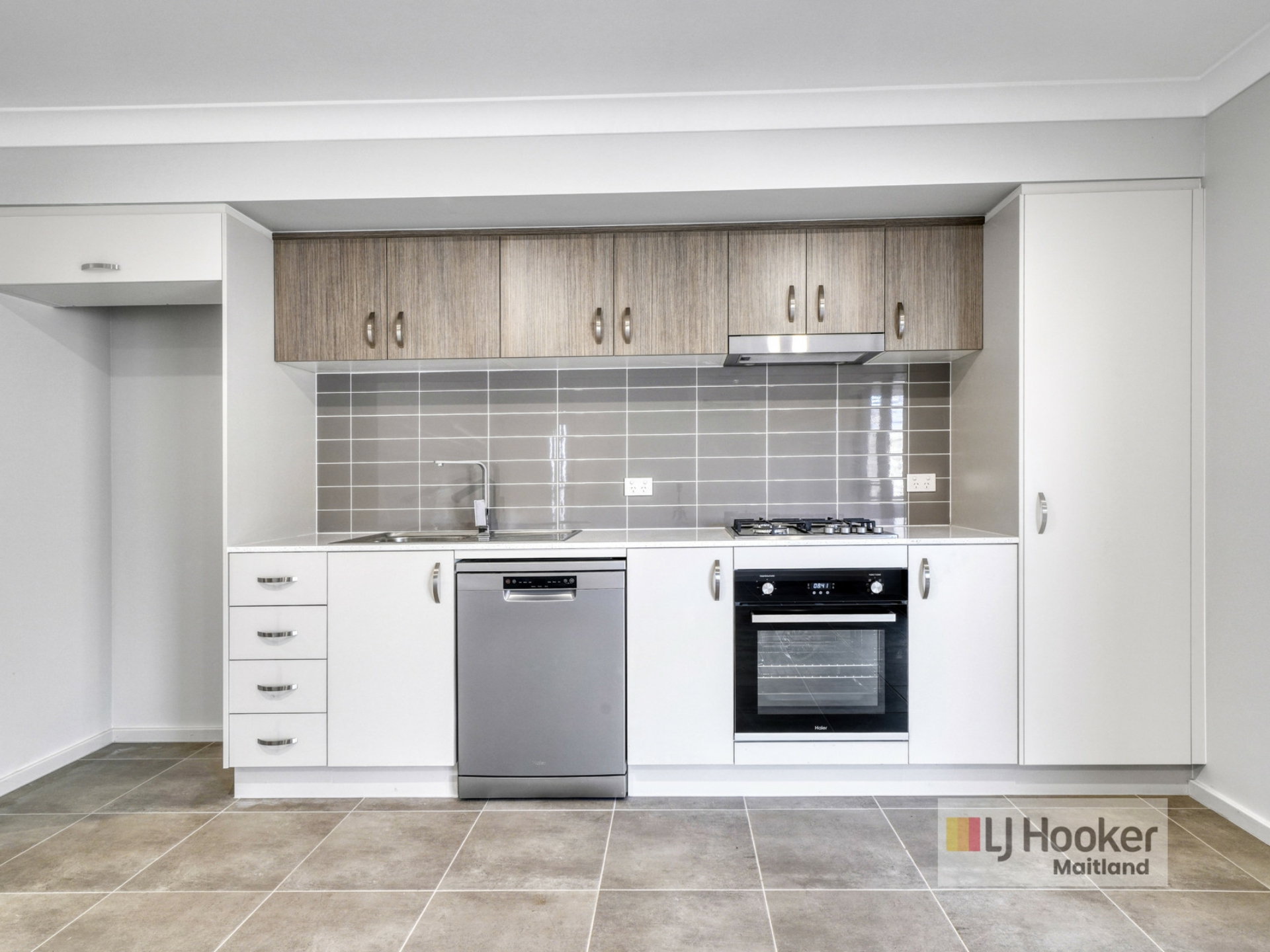 3B Apple Street, GILLIESTON HEIGHTS