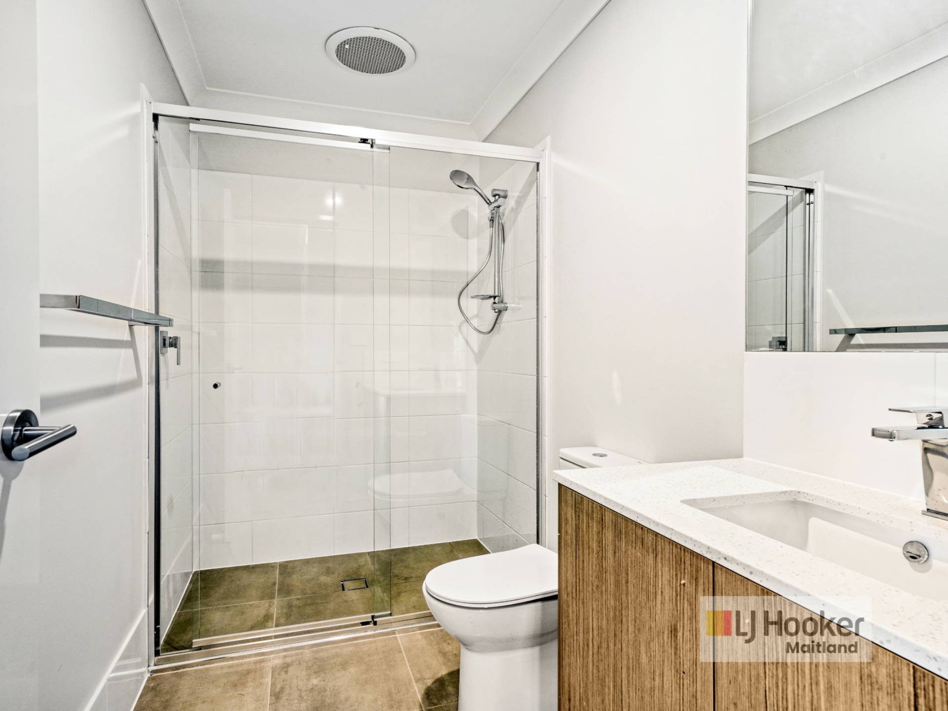 3B Apple Street, GILLIESTON HEIGHTS