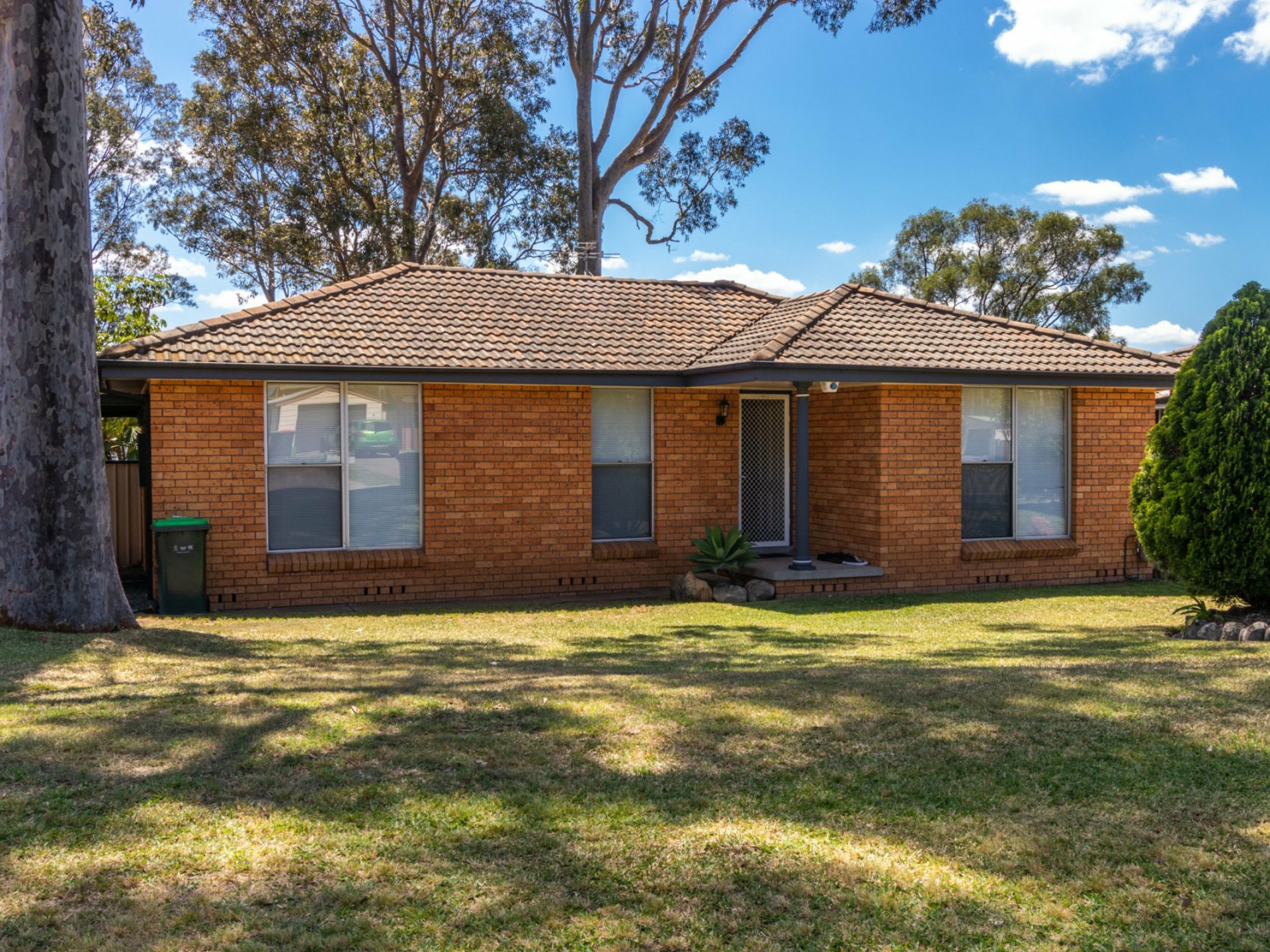 19 Evelyn Crescent, THORNTON