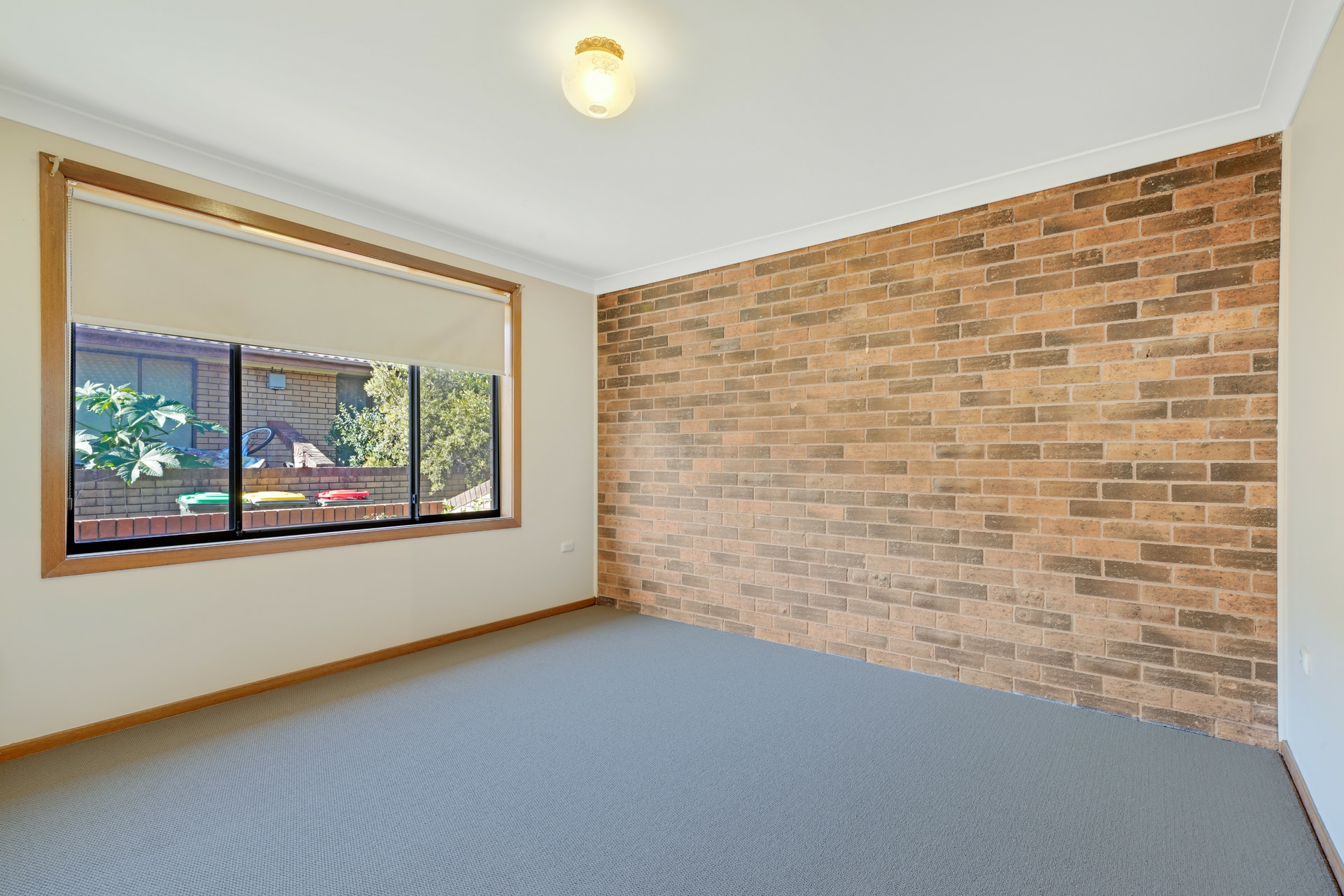 2/11 Waller Street, EAST MAITLAND
