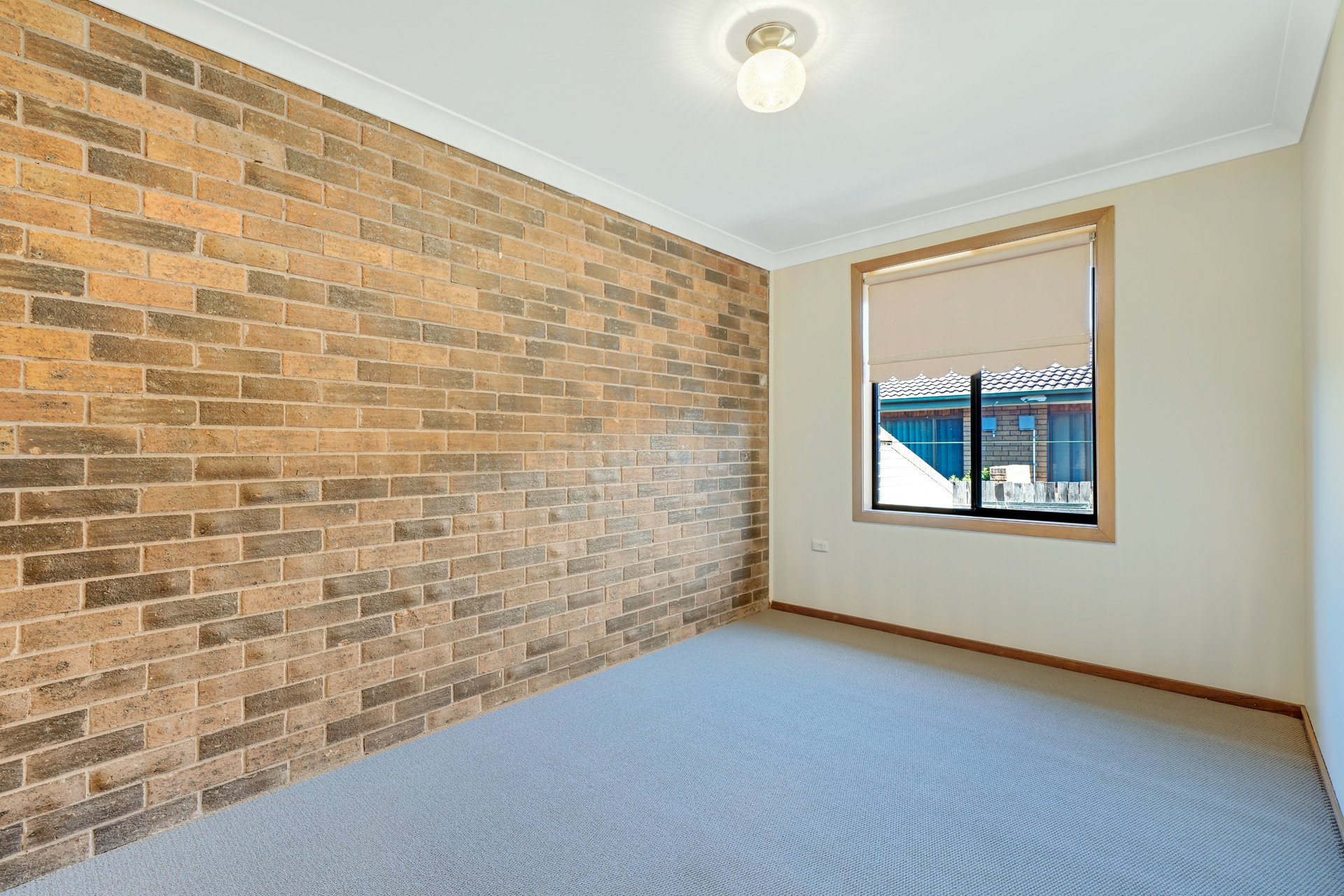 2/11 Waller Street, EAST MAITLAND