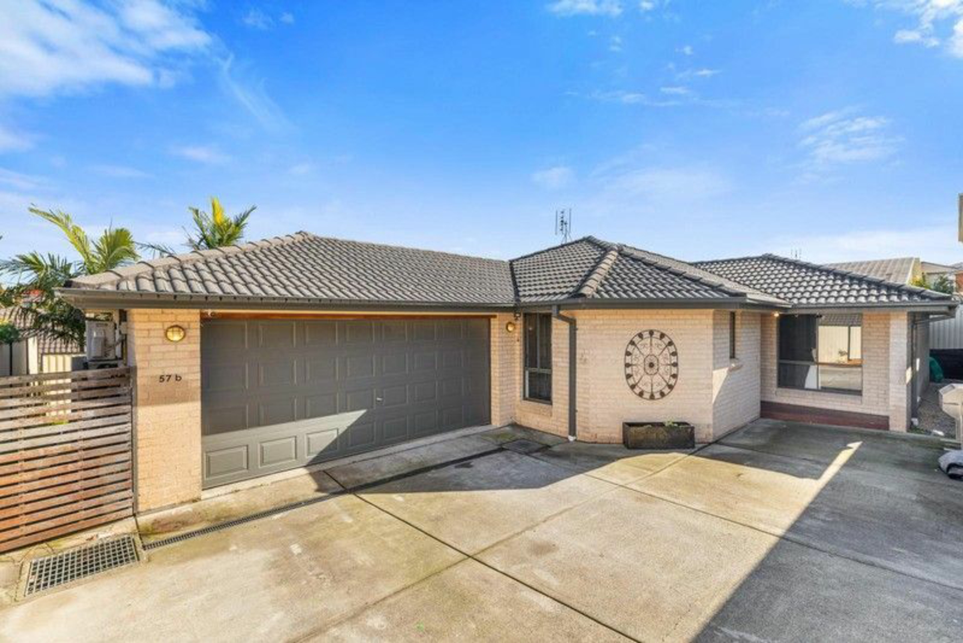 57B Squadron Crescent, Rutherford