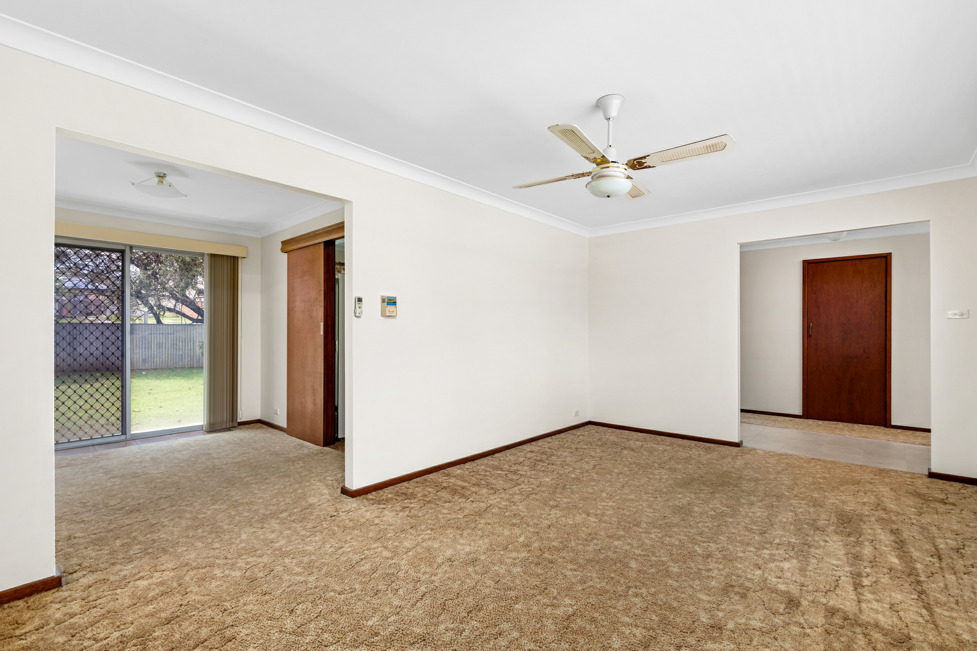 14 Buffier Crescent, RUTHERFORD