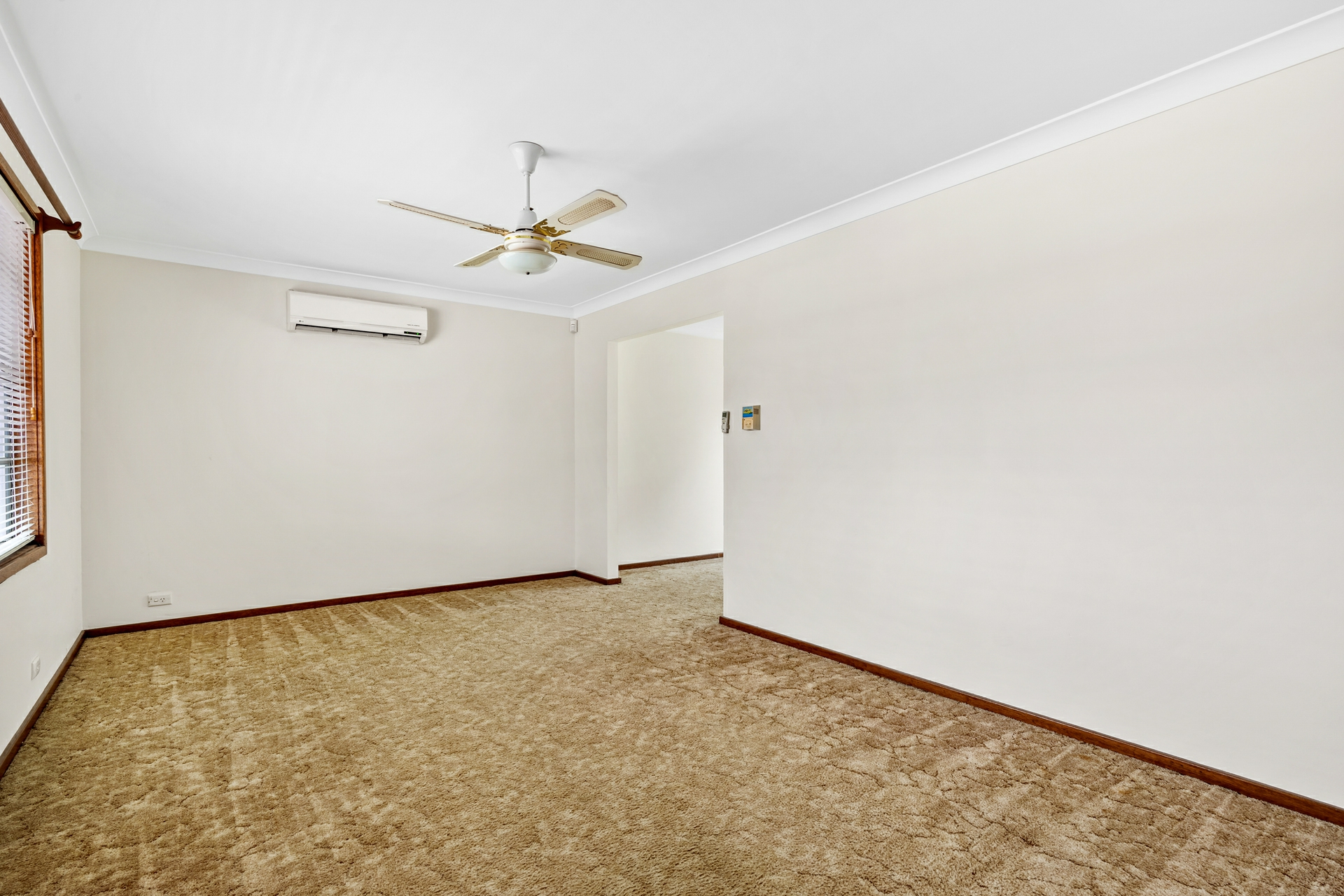 14 Buffier Crescent, RUTHERFORD