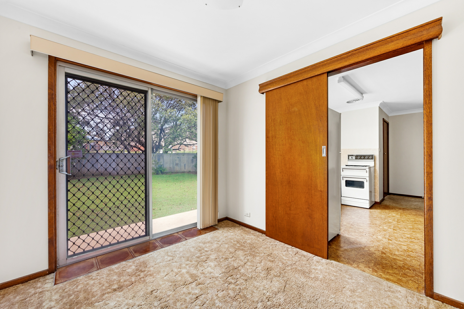 14 Buffier Crescent, RUTHERFORD