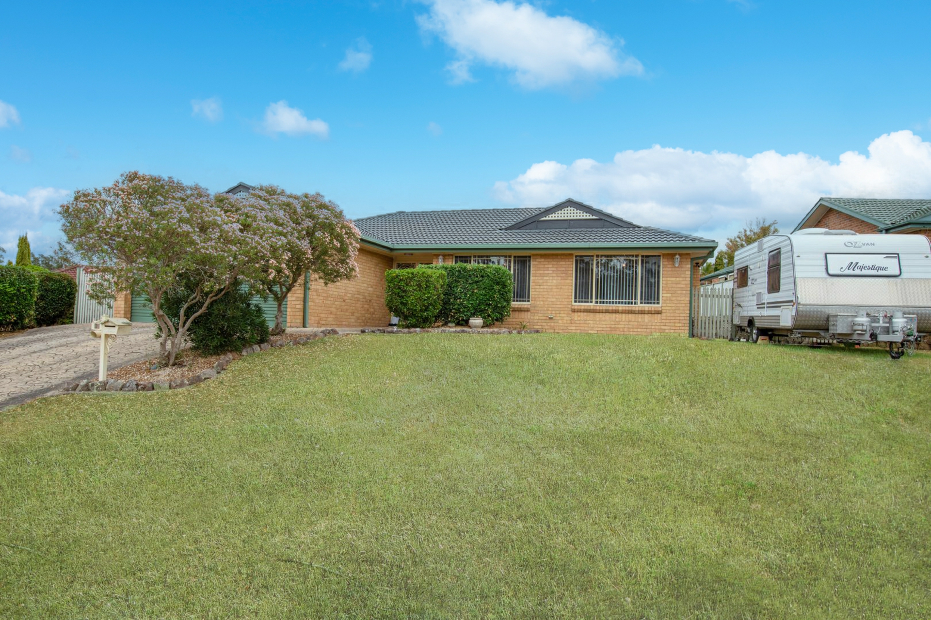 12 Lord Howe Drive, ASHTONFIELD