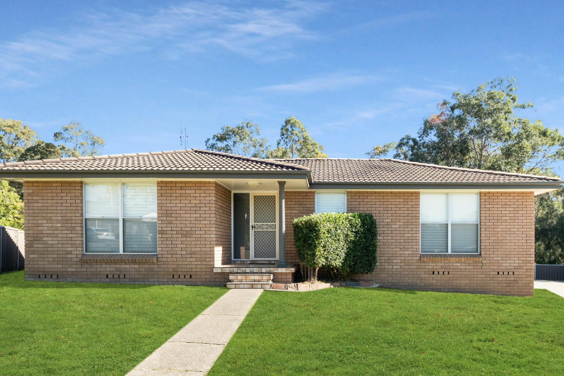 8 Knoll Crescent, EAST MAITLAND