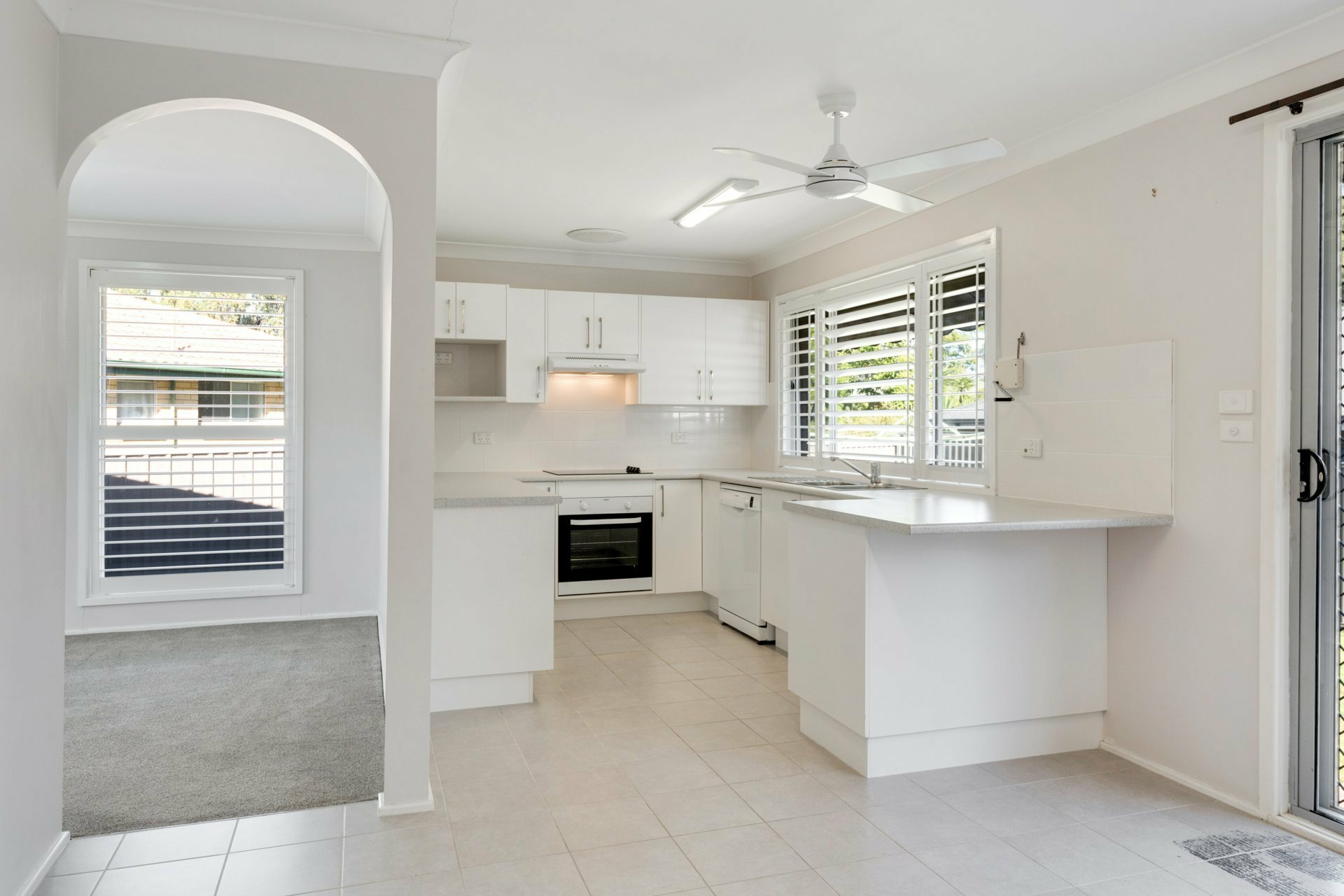 8 Knoll Crescent, EAST MAITLAND