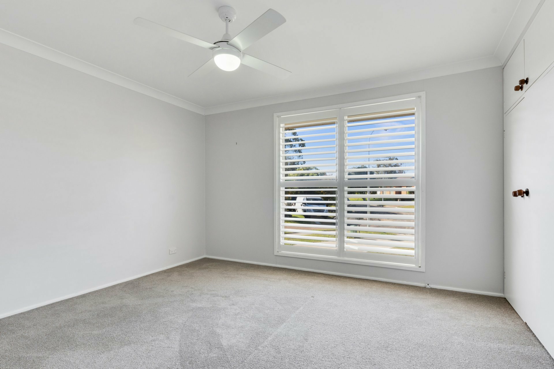 8 Knoll Crescent, EAST MAITLAND