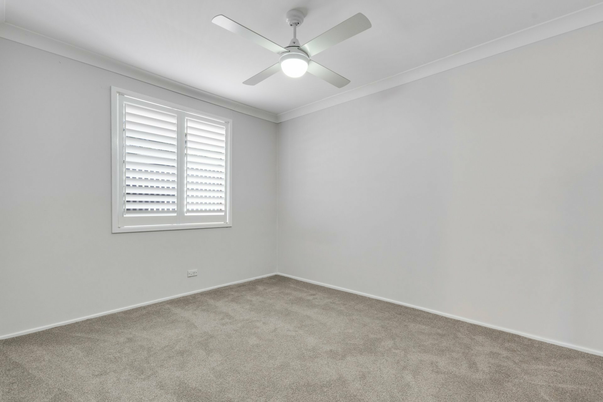 8 Knoll Crescent, EAST MAITLAND