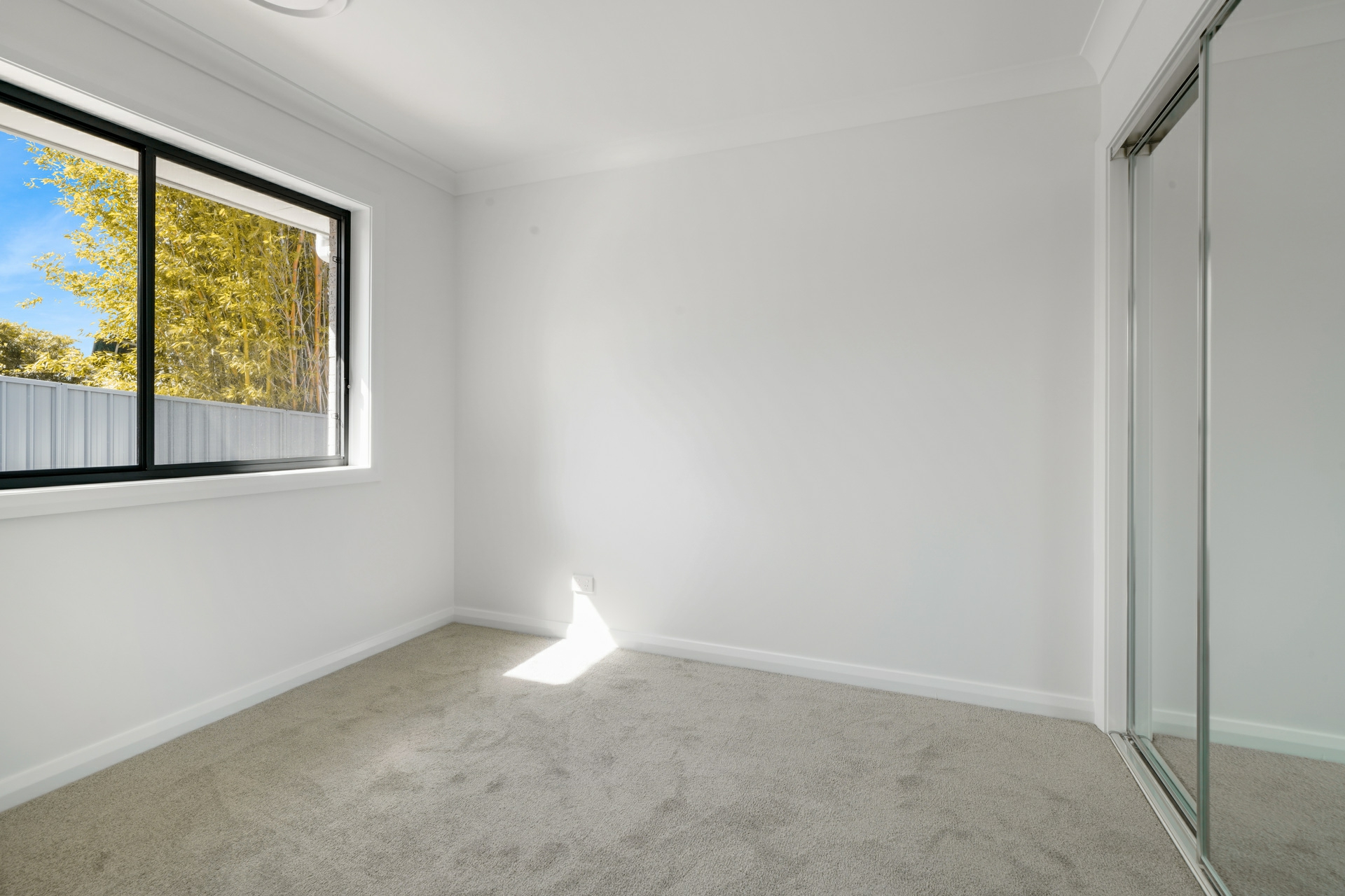1/19a Raymond Terrace Road, EAST MAITLAND