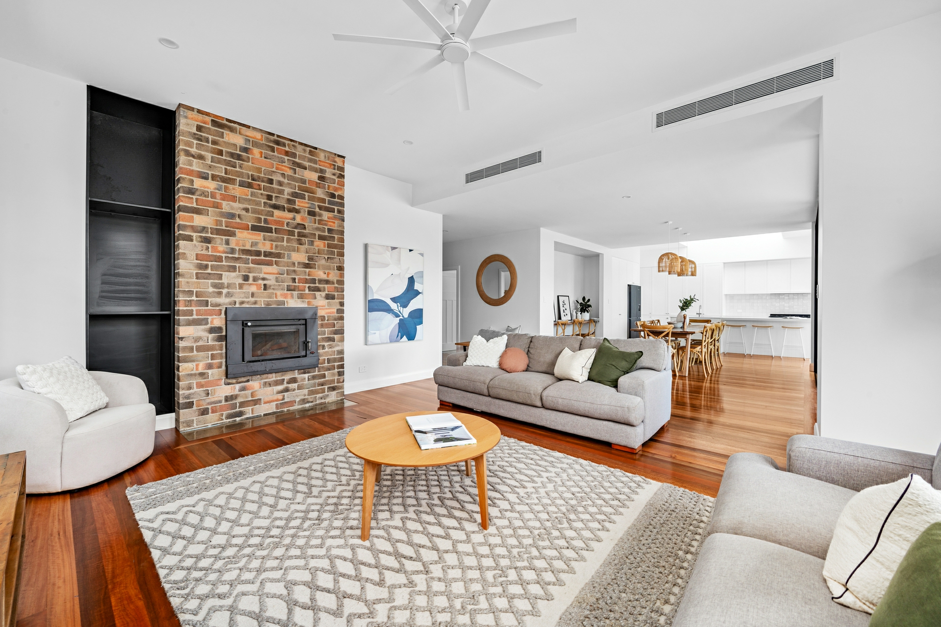 29 Roxburgh Street, LORN