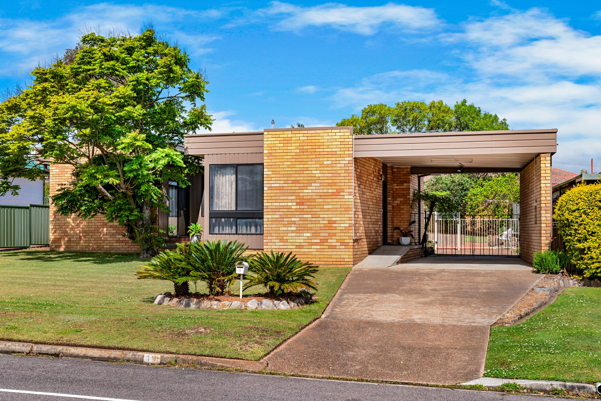 19 Dunkley Street, RUTHERFORD