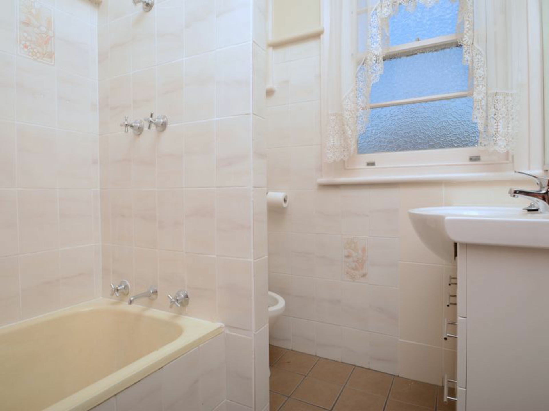 17 Porter Avenue East Maitland NSW House for Rent LJ Hooker