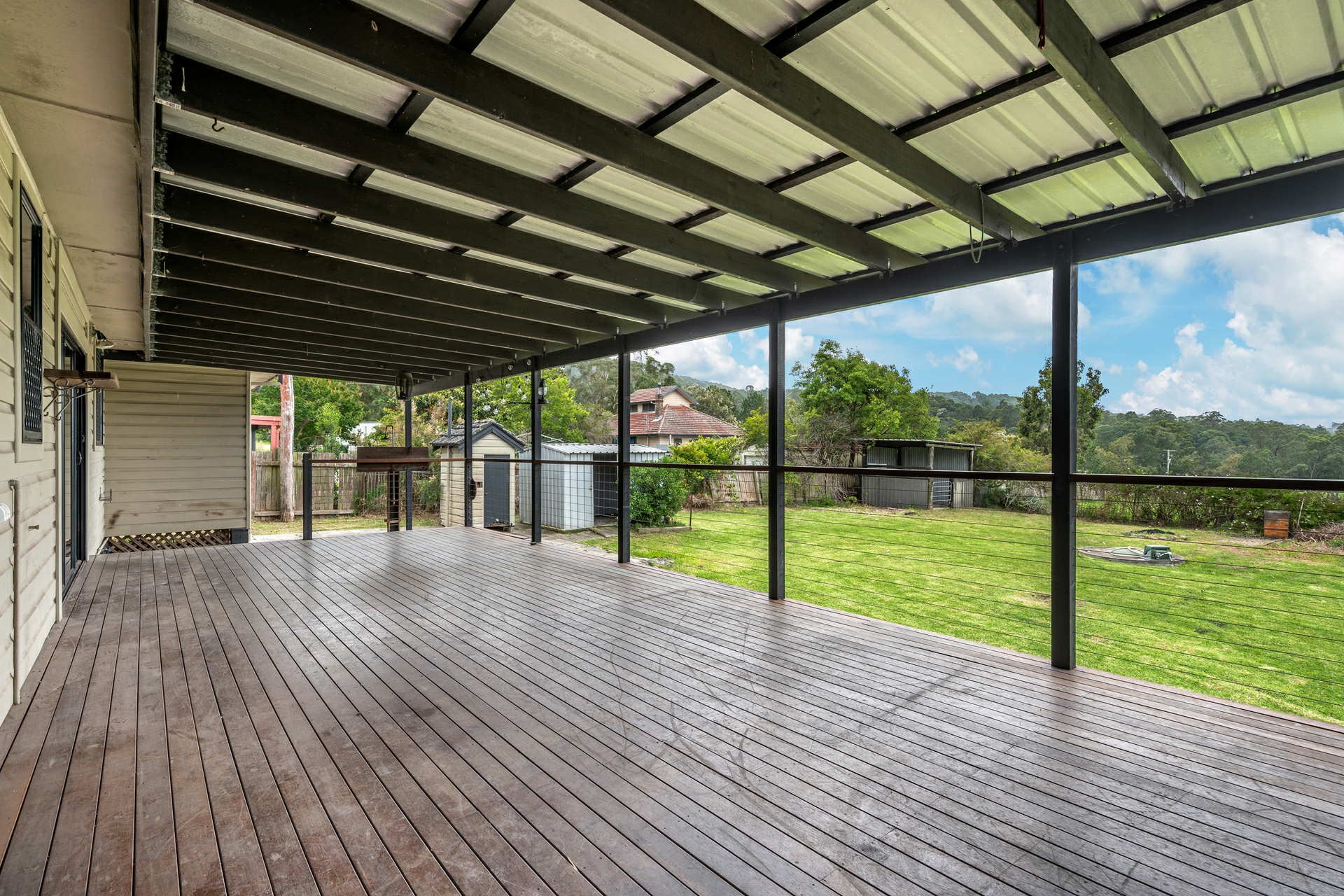 7 Blue Gum Close, STOCKRINGTON