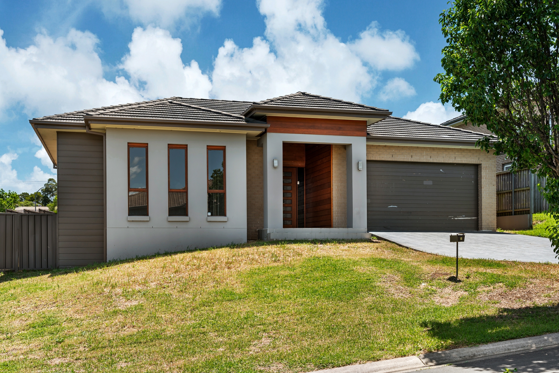 8 Champion Crescent, GILLIESTON HEIGHTS