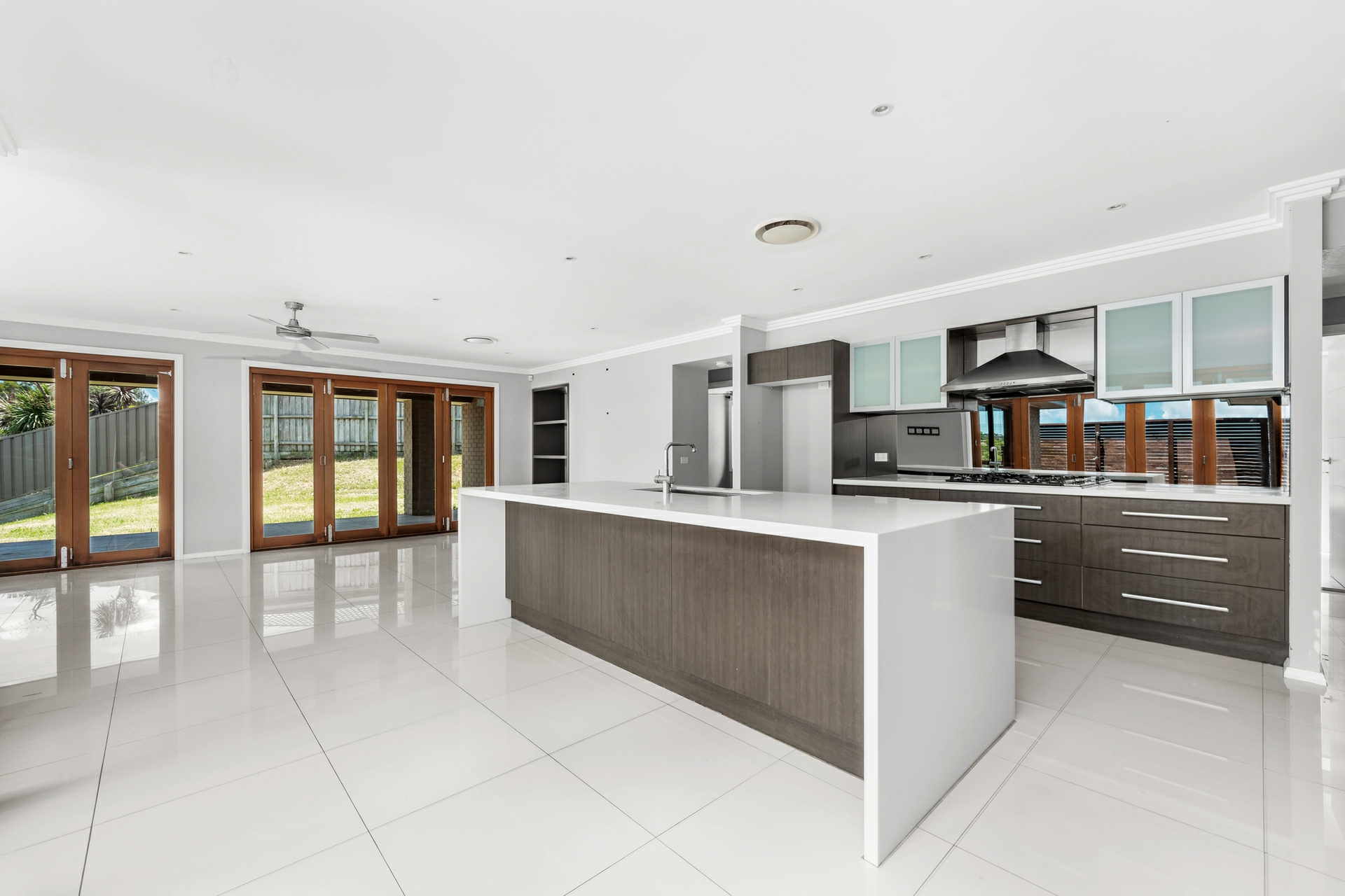 8 Champion Crescent, GILLIESTON HEIGHTS