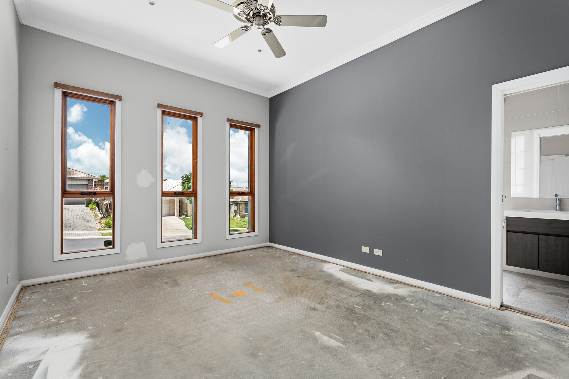 8 Champion Crescent, GILLIESTON HEIGHTS