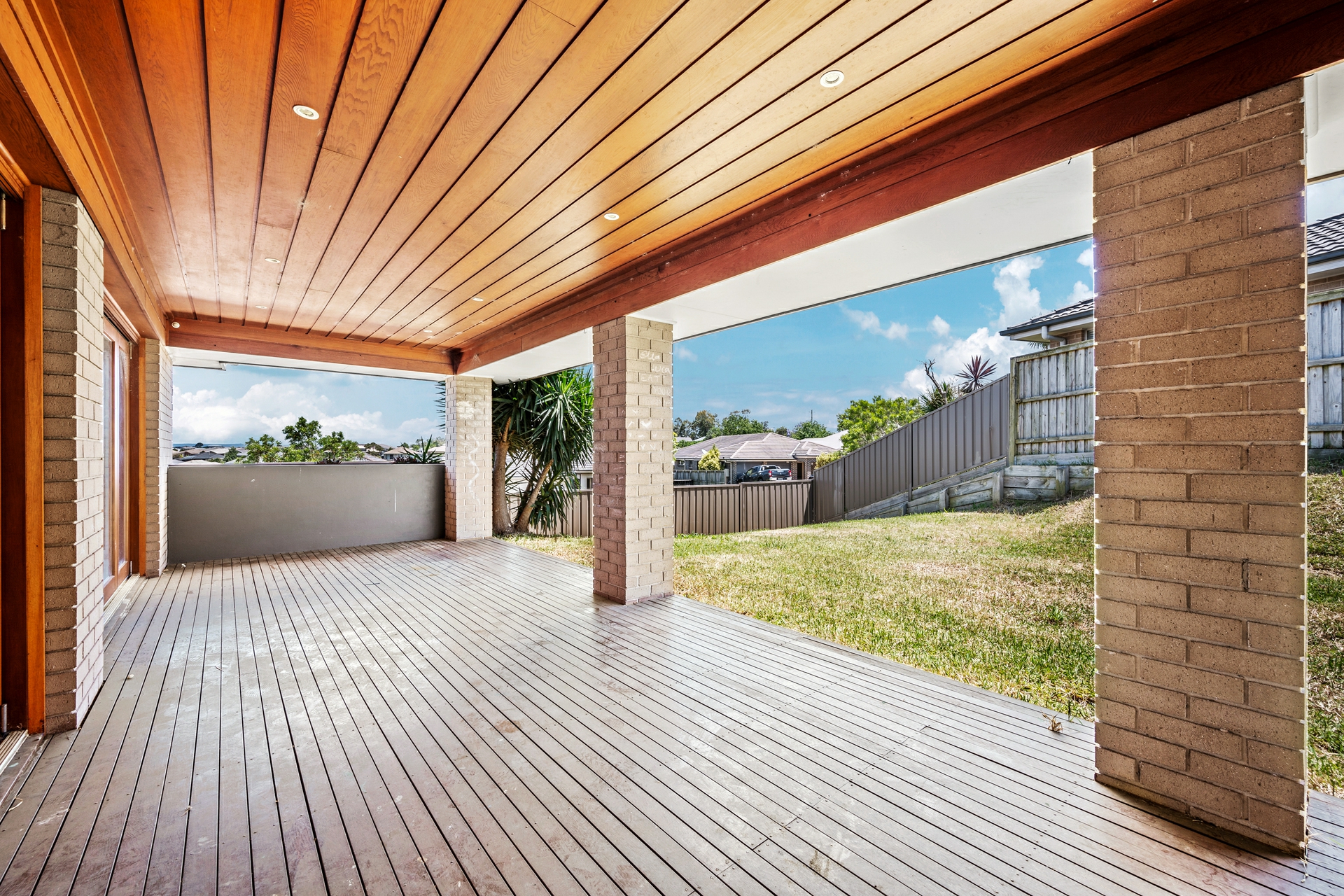 8 Champion Crescent, GILLIESTON HEIGHTS