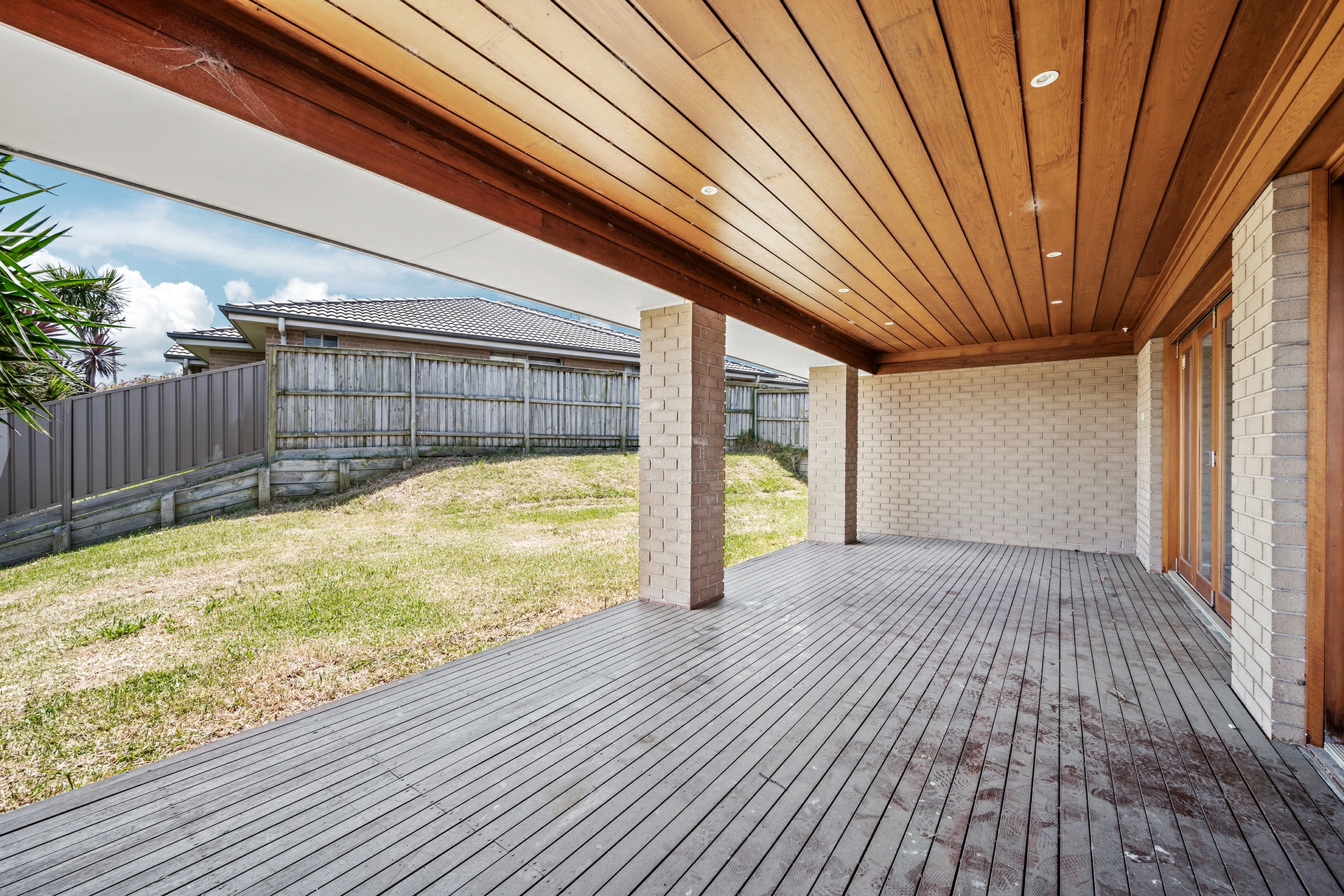 8 Champion Crescent, GILLIESTON HEIGHTS