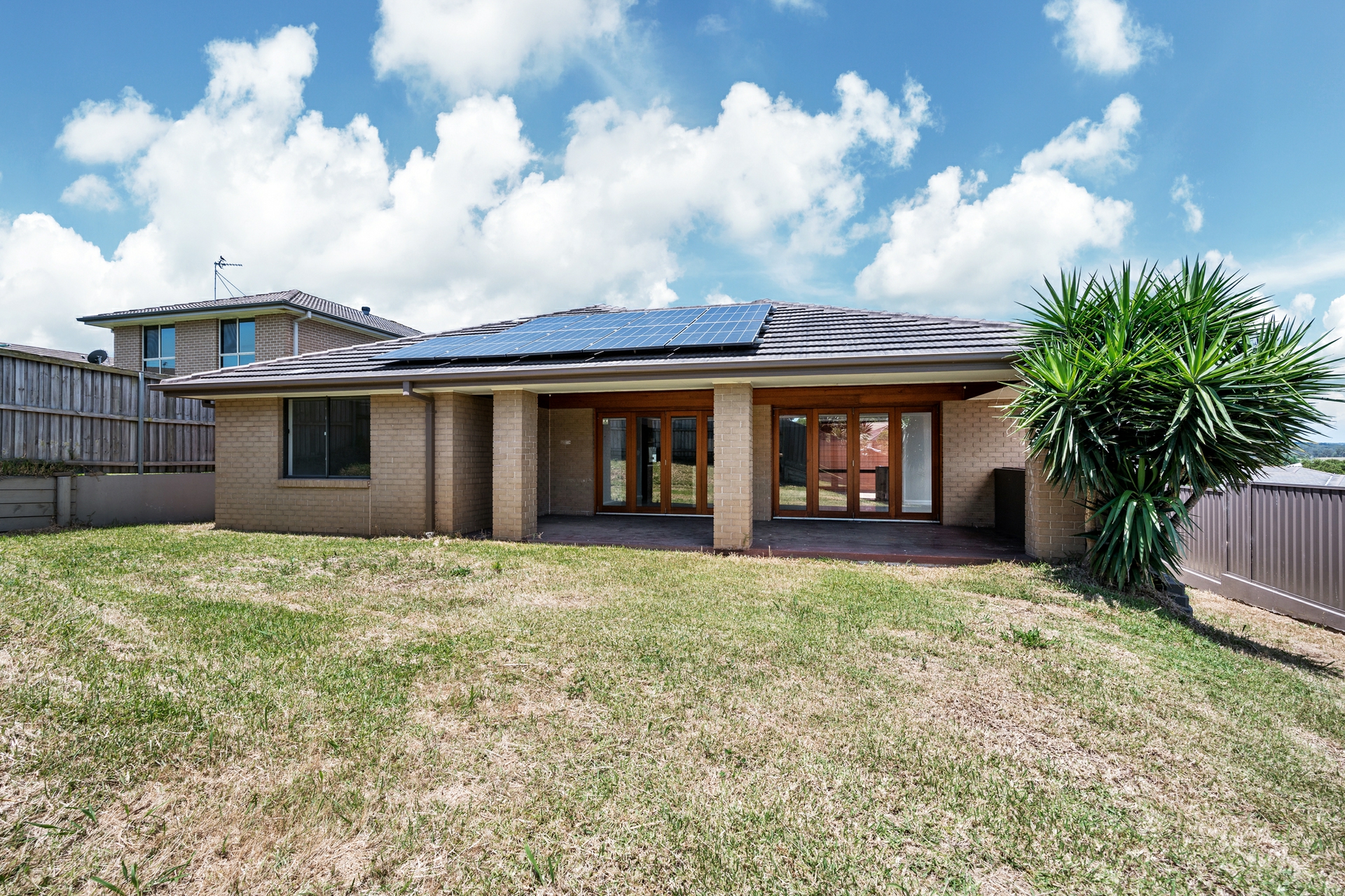 8 Champion Crescent, GILLIESTON HEIGHTS