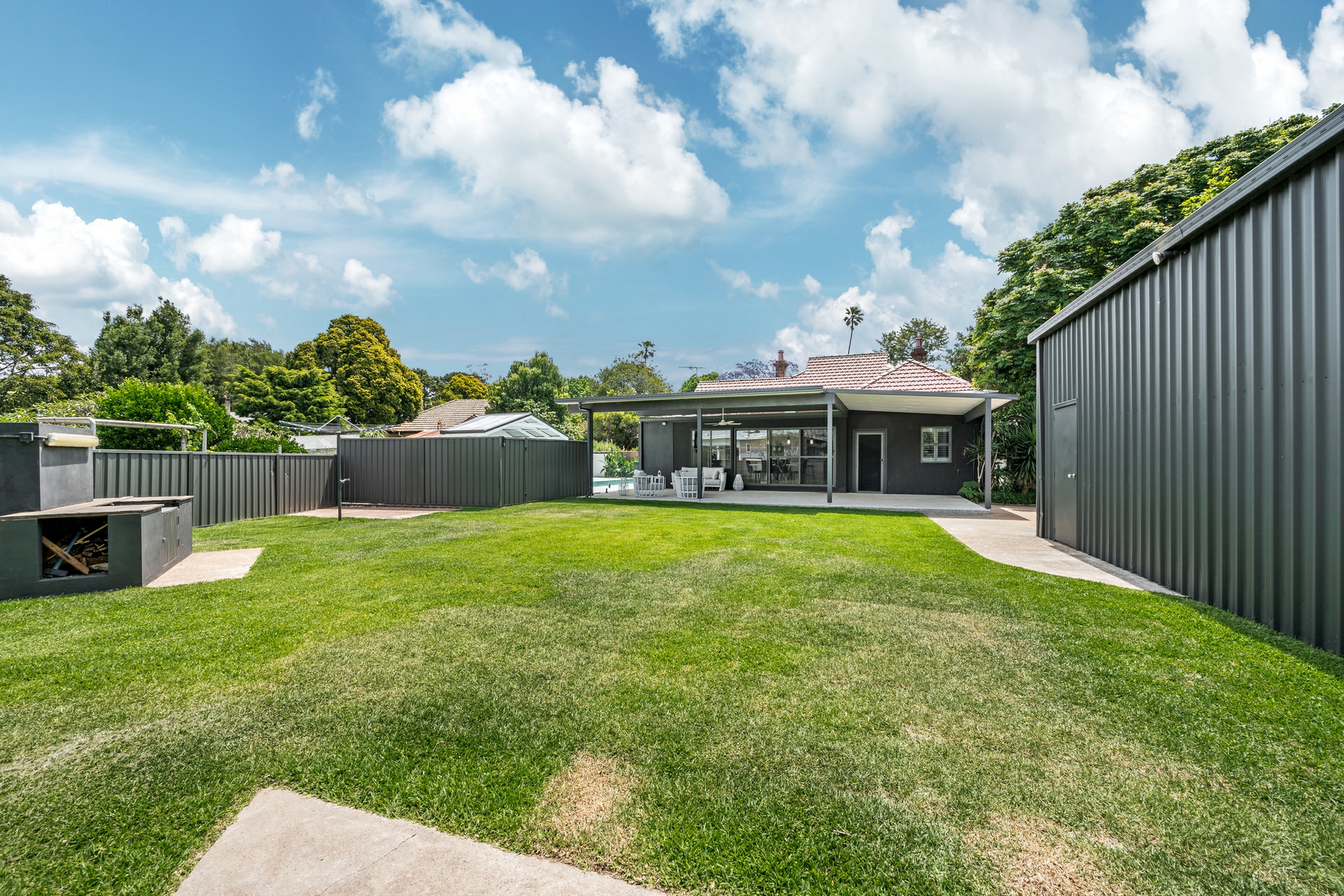81 Belmore Road, LORN
