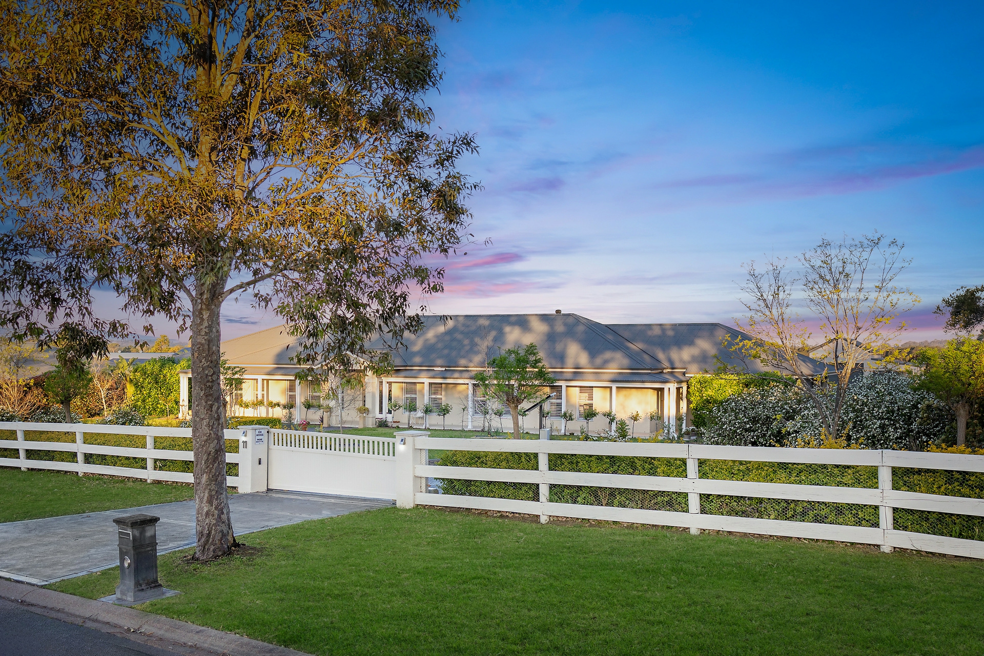 11 Lomandra Place, WINDELLA