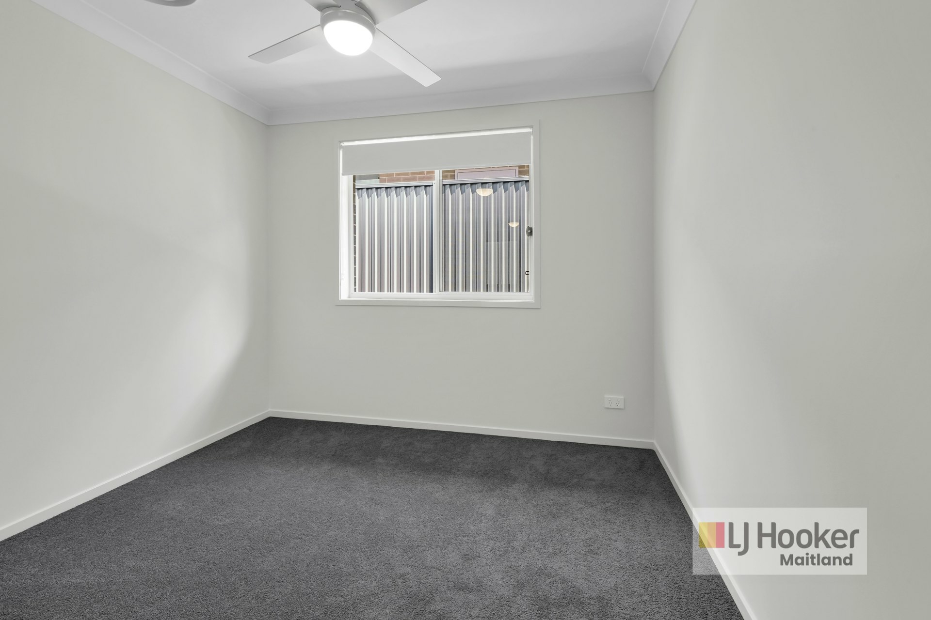 11 Tourmaline Drive, RUTHERFORD