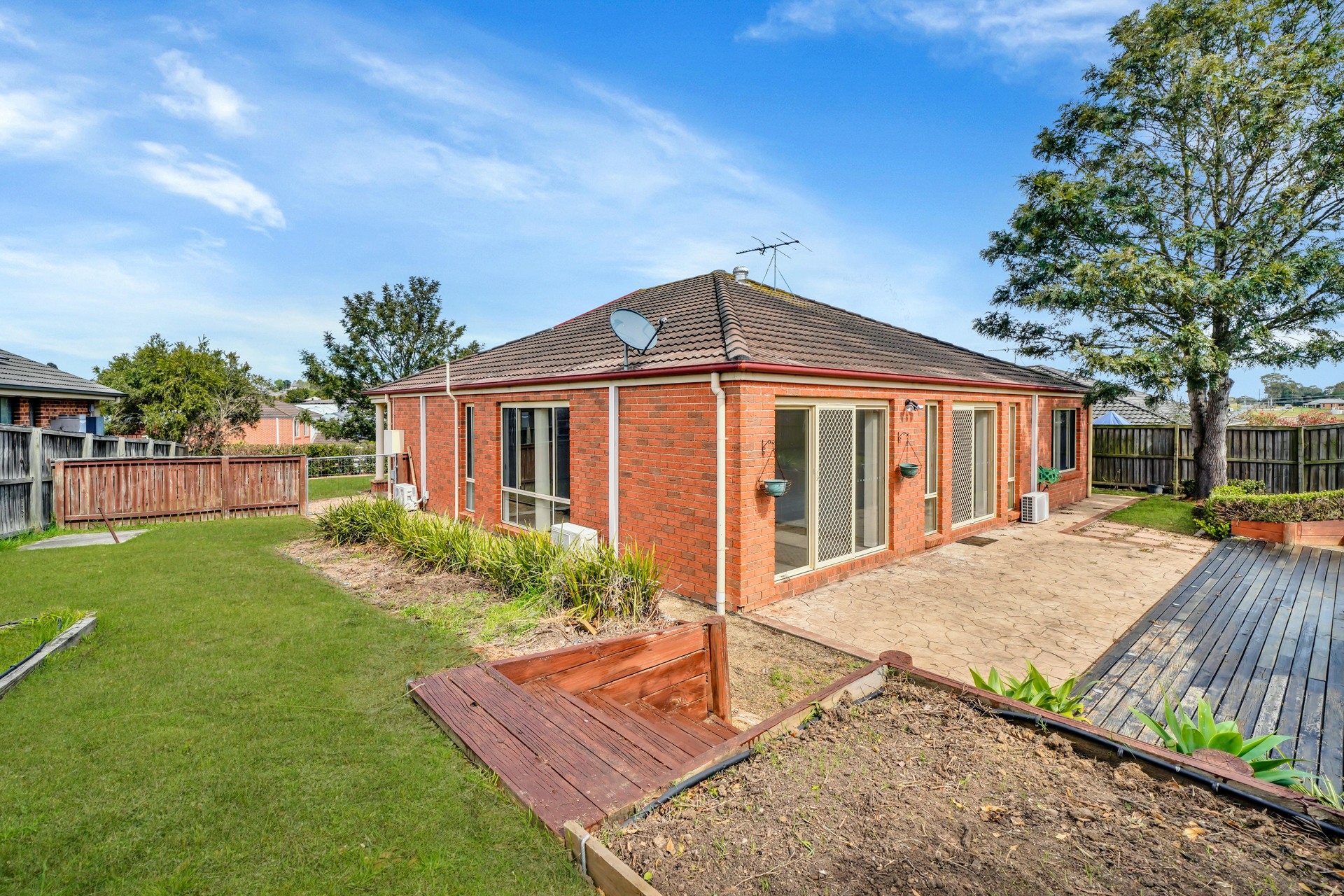 16 Vintage Drive, GILLIESTON HEIGHTS