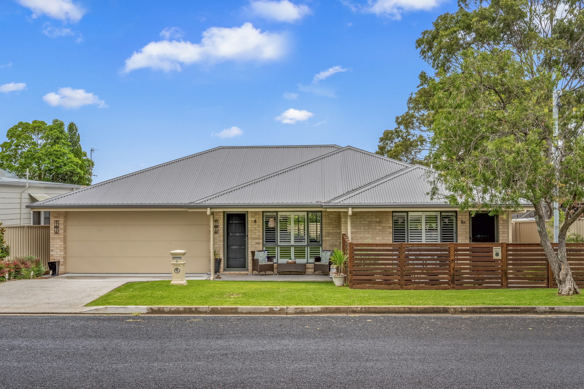 6 & 6a Ellesmere Street, THORNTON
