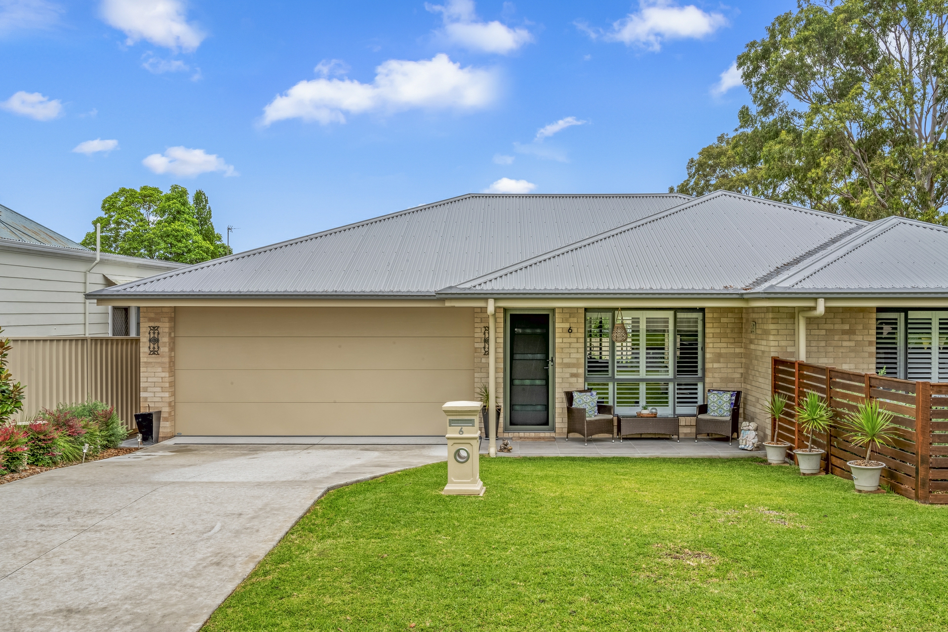 6 & 6a Ellesmere Street, THORNTON