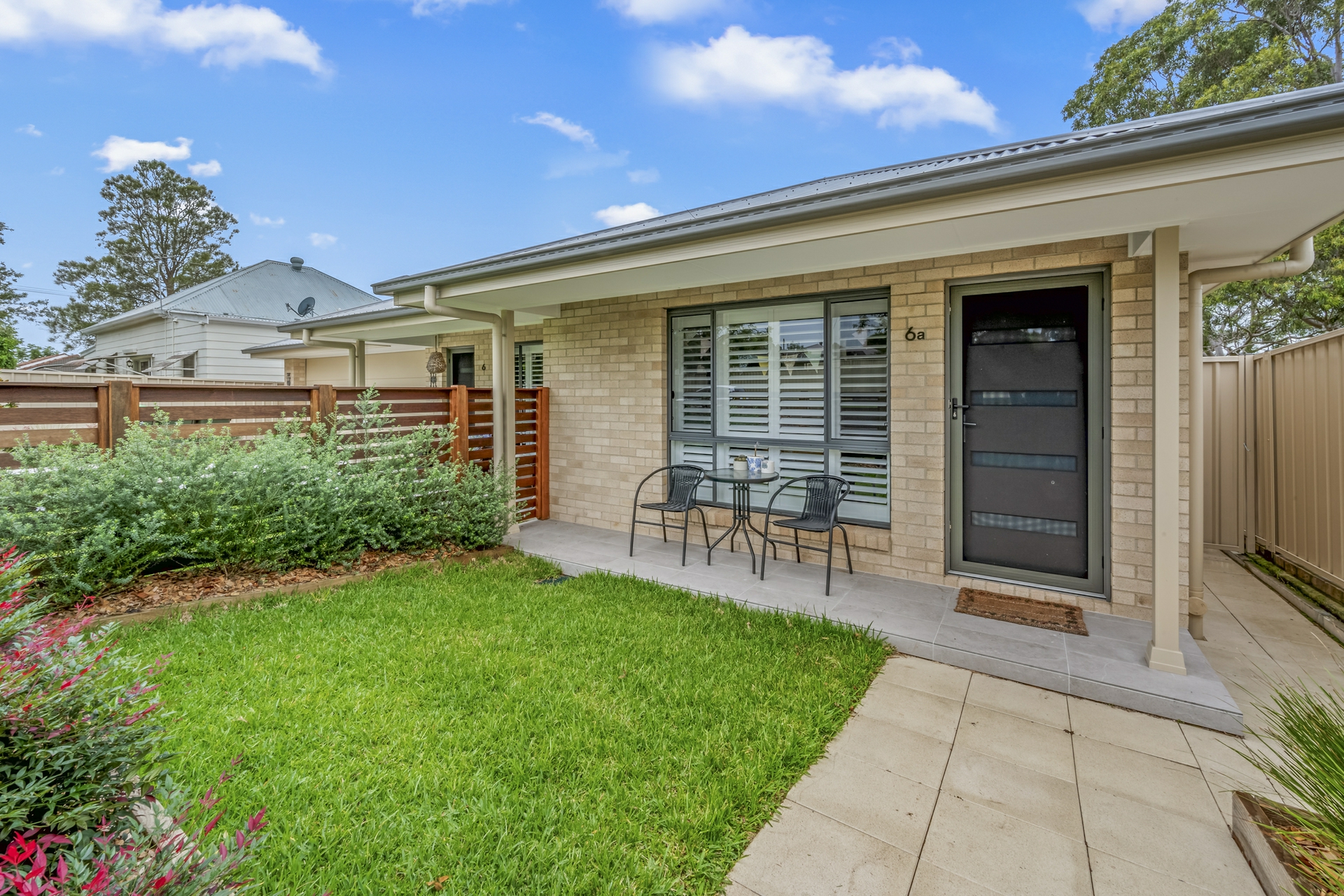 6 & 6a Ellesmere Street, THORNTON