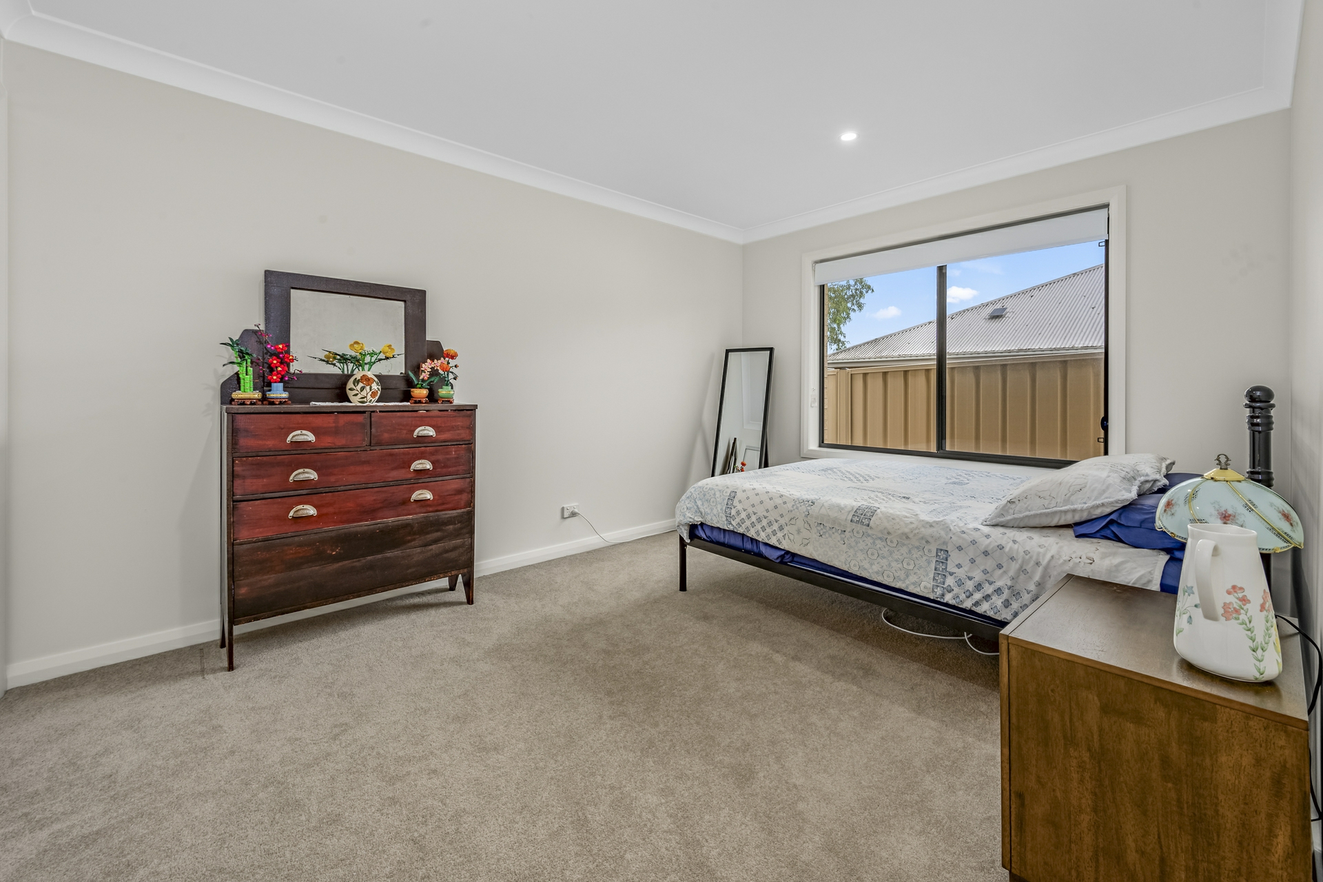 6 & 6a Ellesmere Street, THORNTON