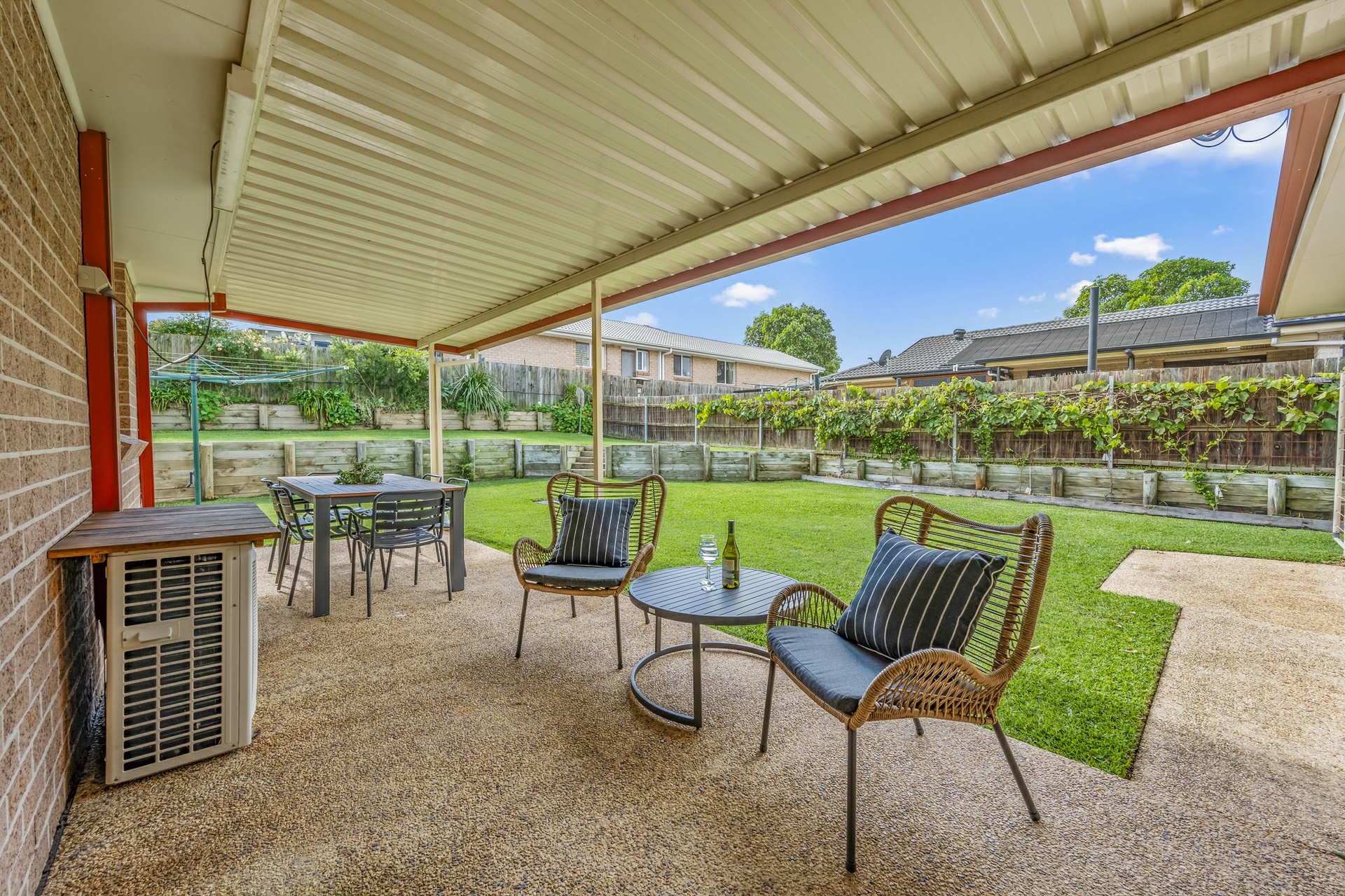 242 Denton Park Drive, ABERGLASSLYN